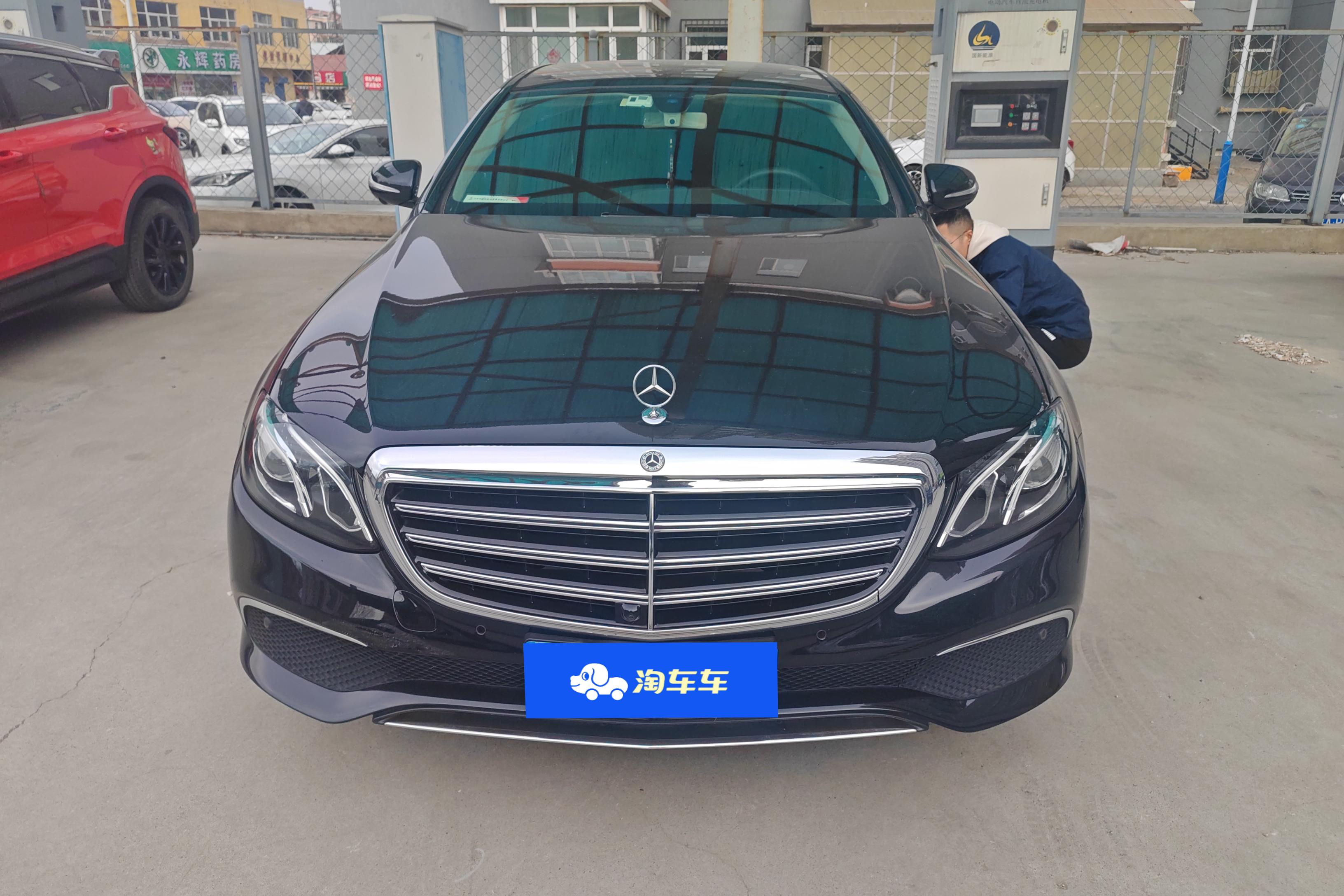奔驰E级 E300L 2020款 2.0T 自动 汽油 时尚型改款 (国Ⅵ) 