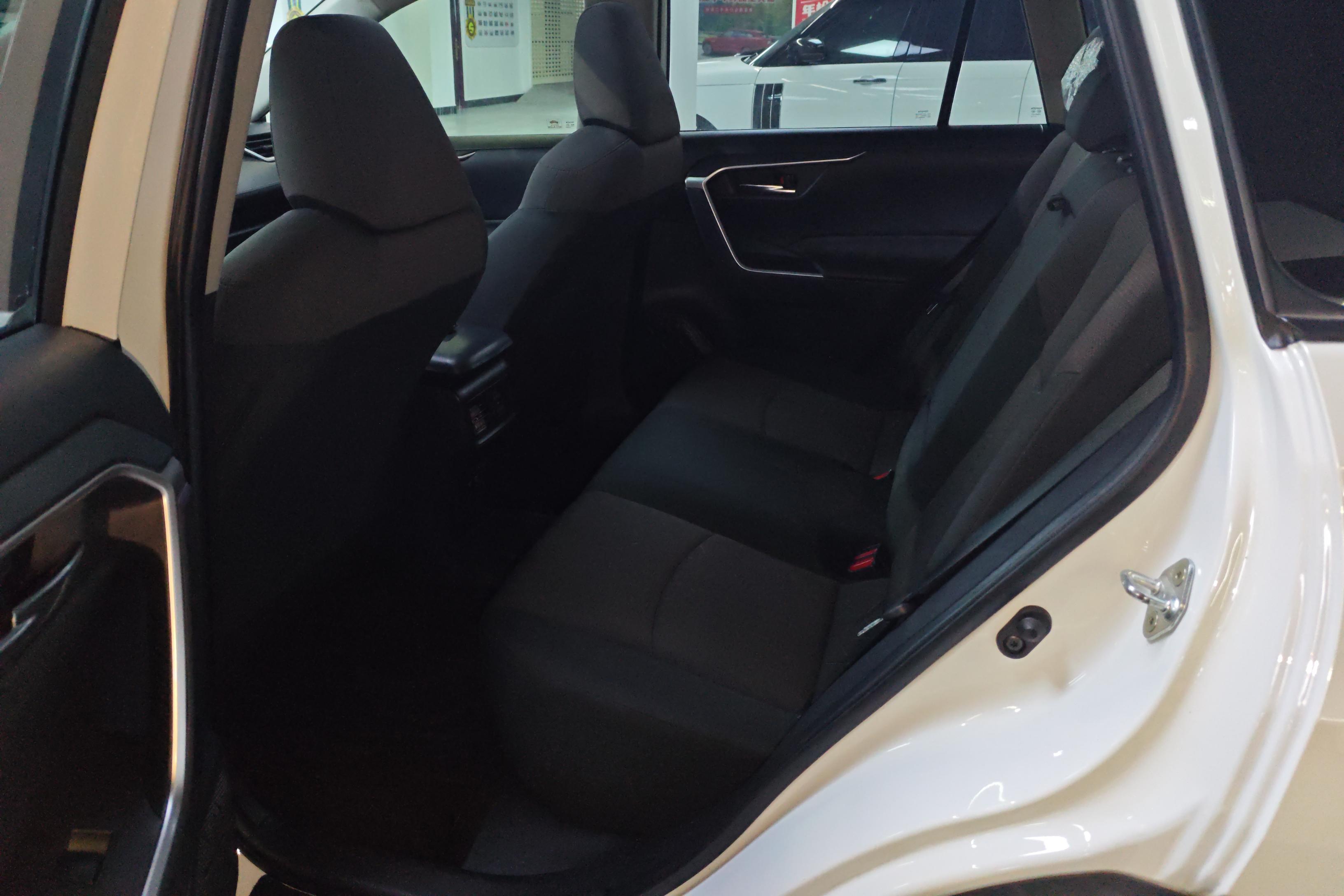 丰田RAV4 2020款 2.0L 自动 前驱 风尚版 (国Ⅵ) 