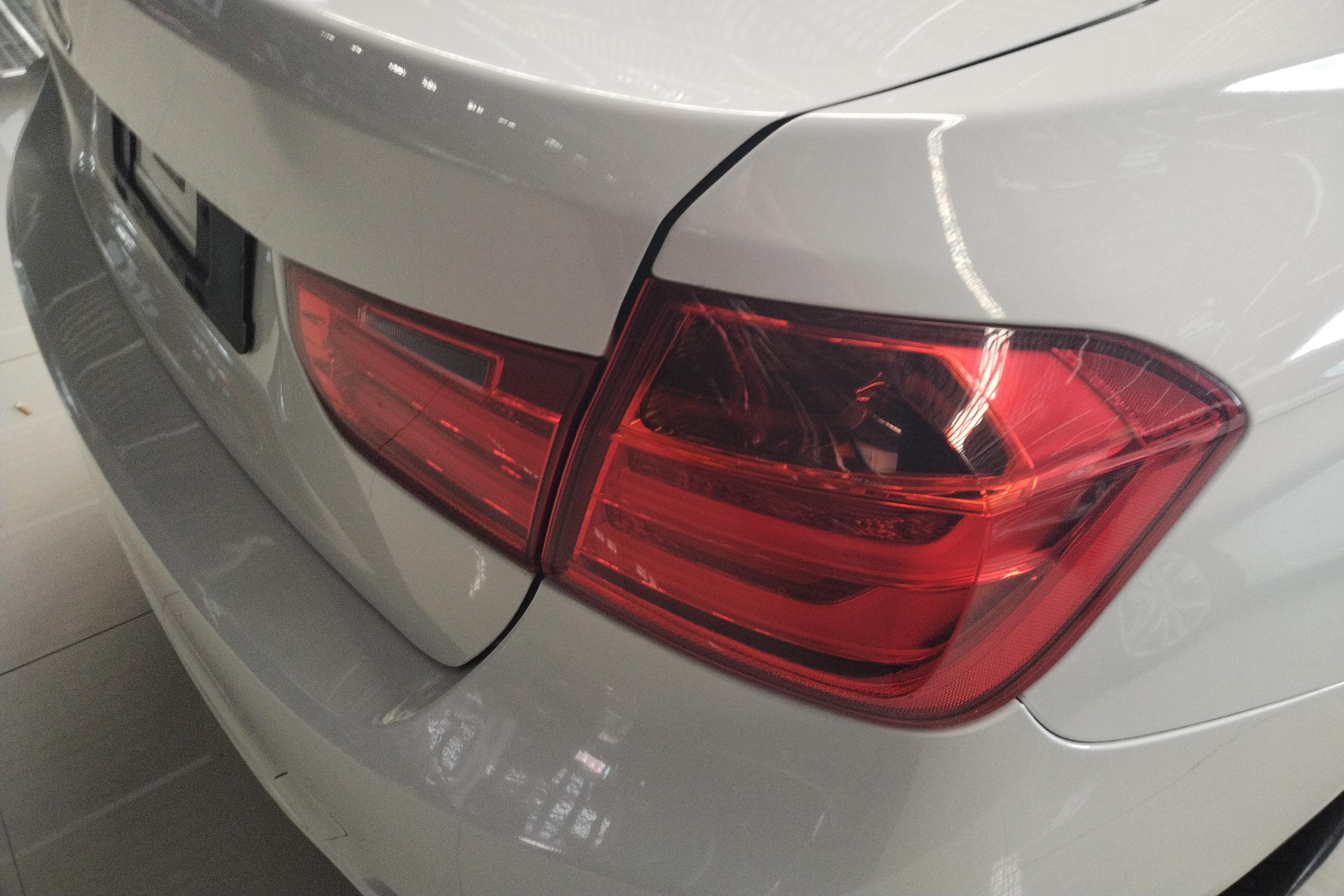 宝马3系 320Li 2014款 2.0T 自动 汽油 豪华设计套装 (国Ⅳ) 