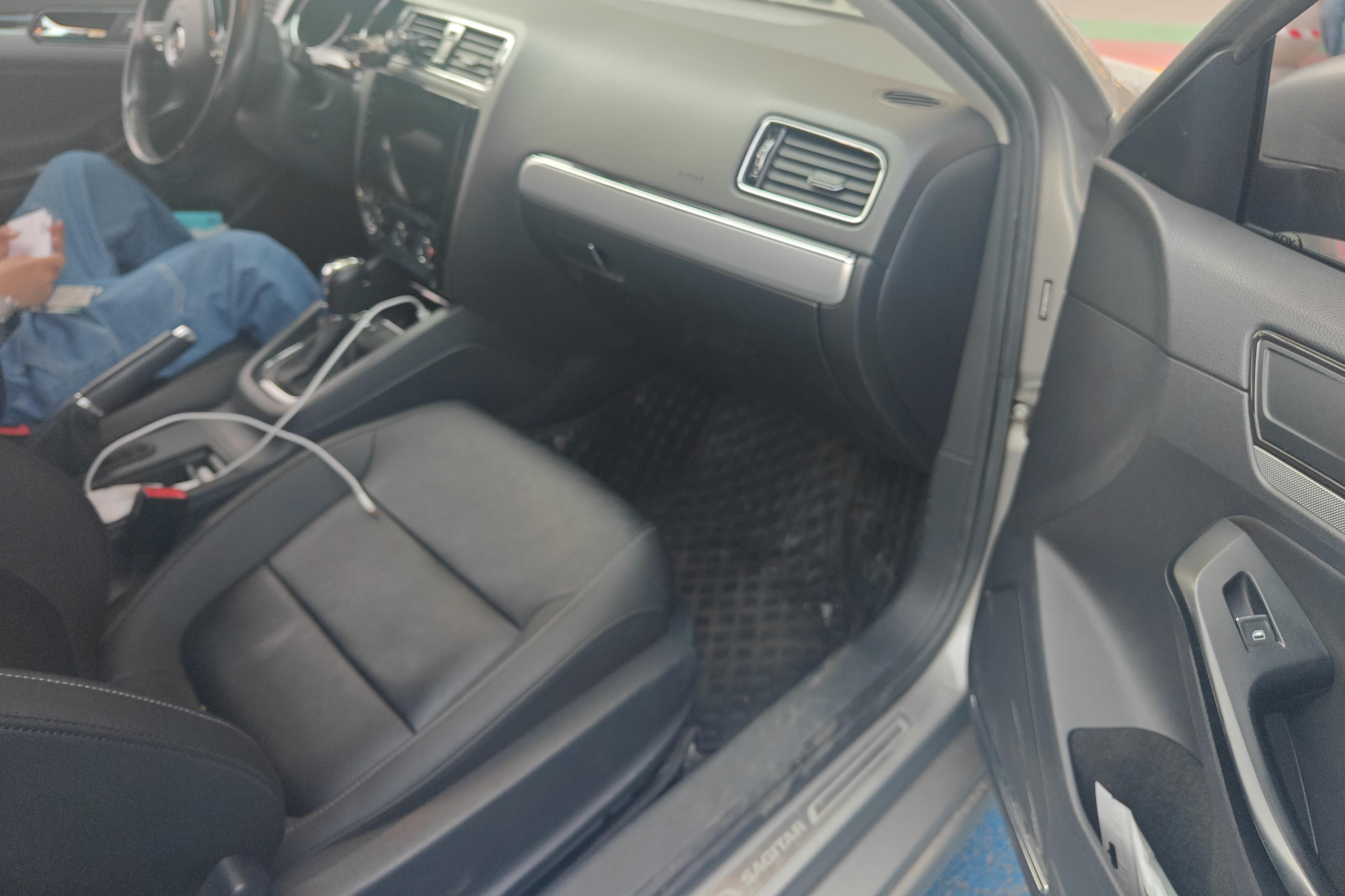 大众速腾 2018款 1.6L 自动 舒适版 (国Ⅴ) 