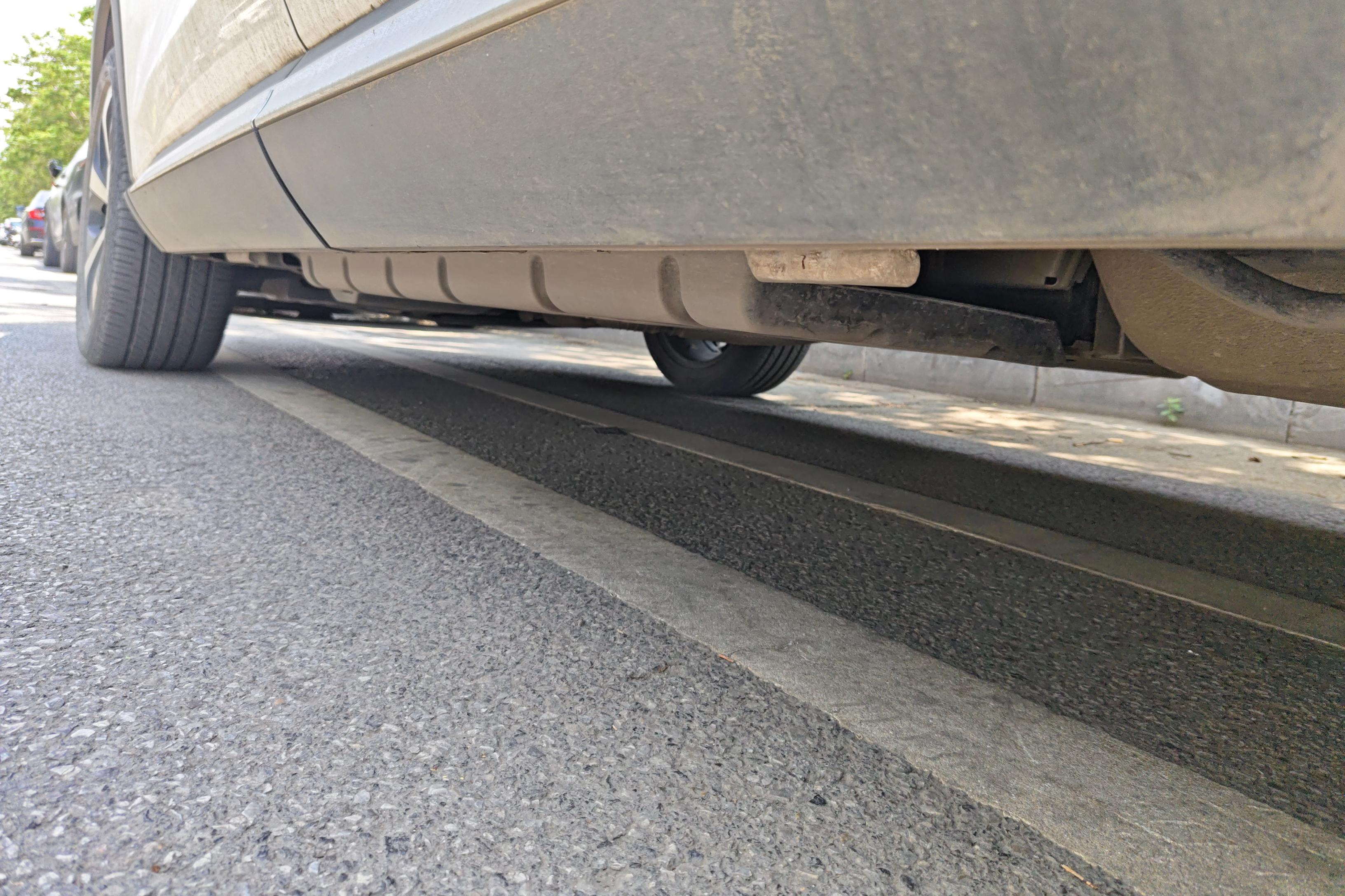 比亚迪宋PLUS PHEV 2021款 1.5L 自动 尊荣型 (国Ⅵ) 