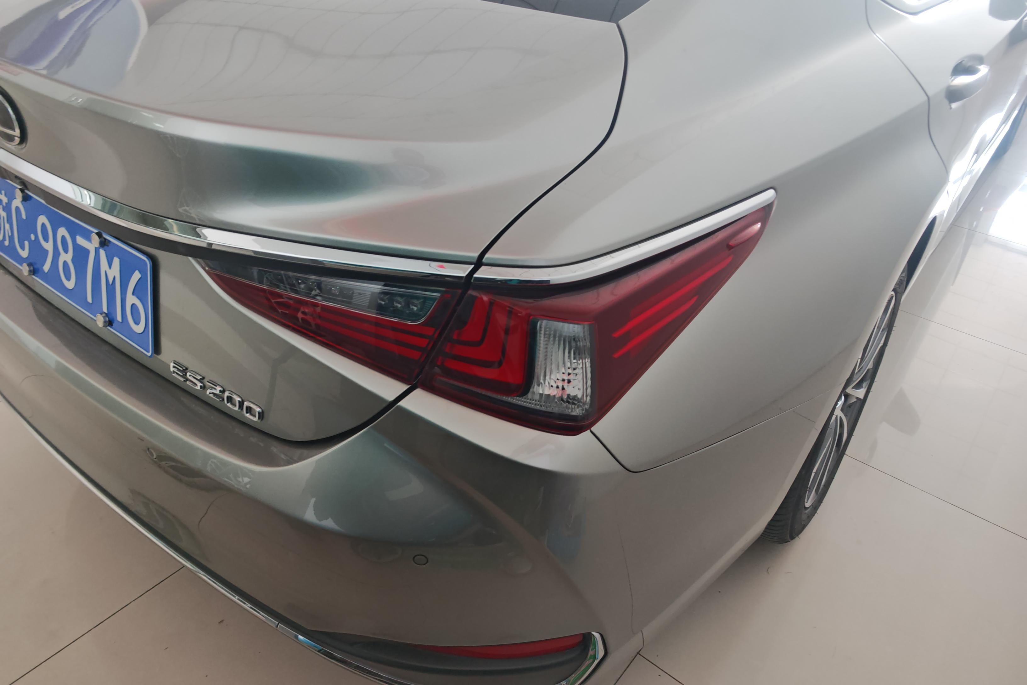 雷克萨斯ES 200 [进口] 2021款 2.0L 自动 豪华版 