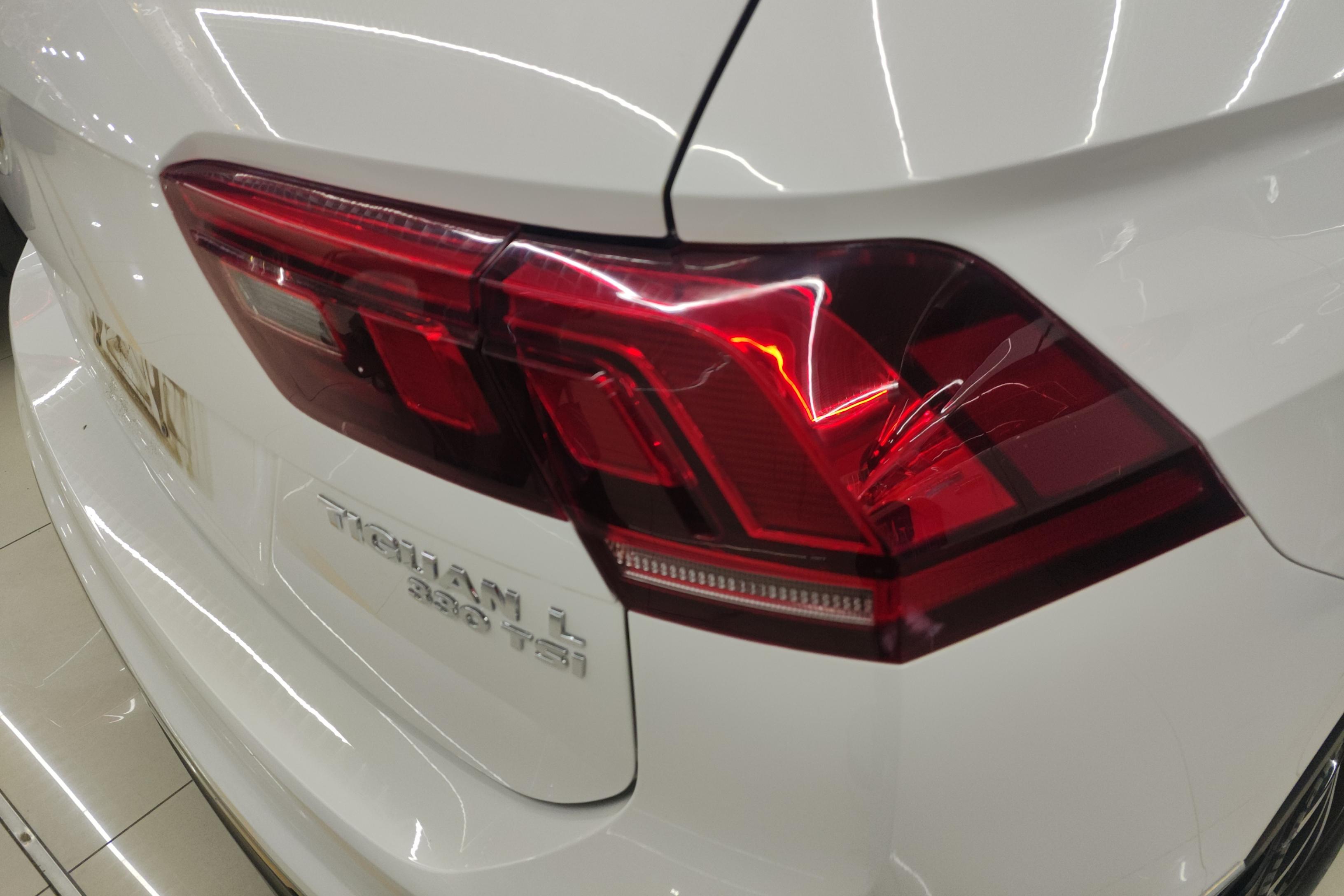 大众途观L 2018款 2.0T 自动 330TSI改款豪华版 (国Ⅴ) 