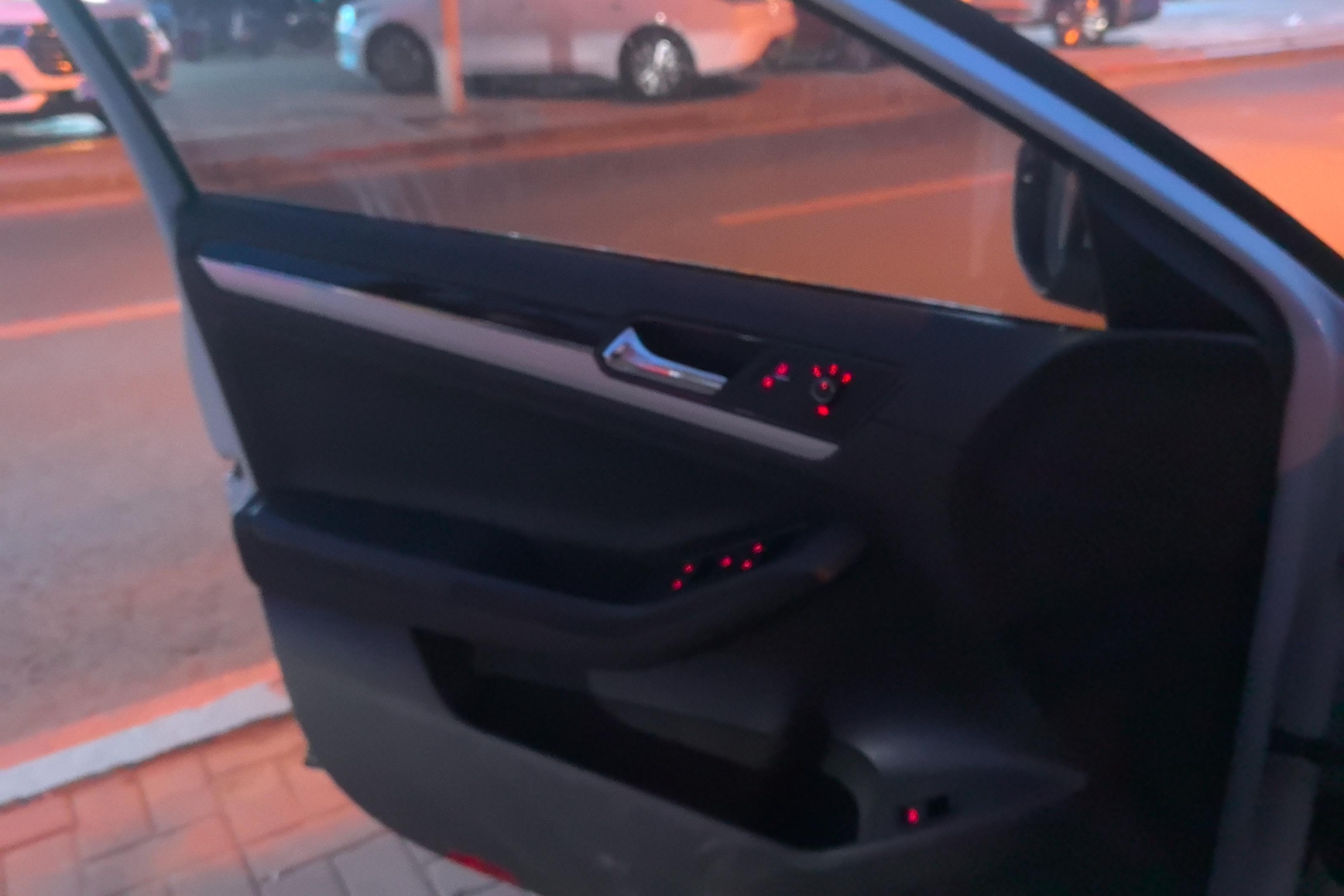 大众速腾 2018款 1.6L 自动 舒适版 (国Ⅴ) 