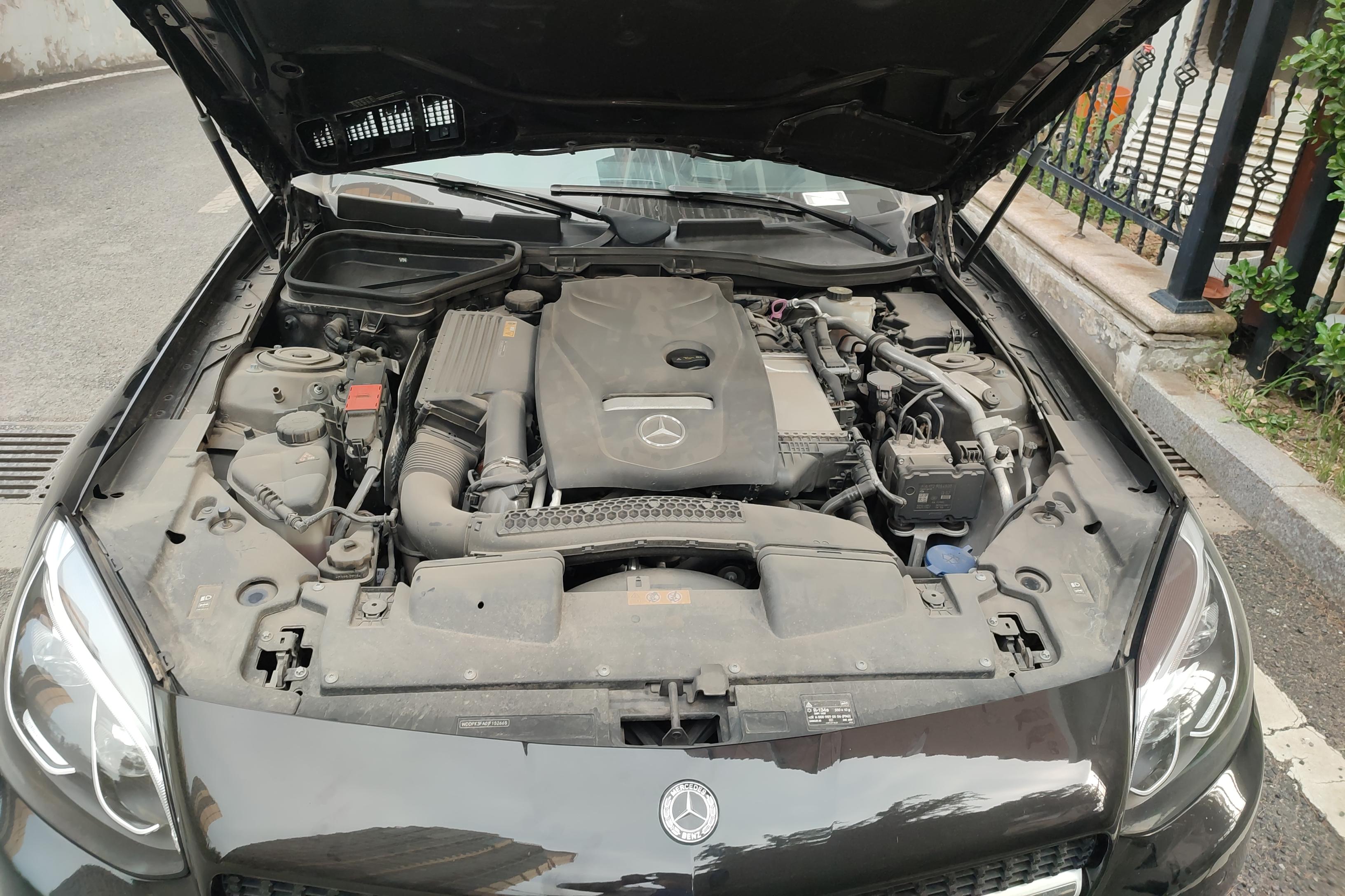 奔驰SLC级 SLC260 [进口] 2018款 2.0T 自动 朱颜特别版 
