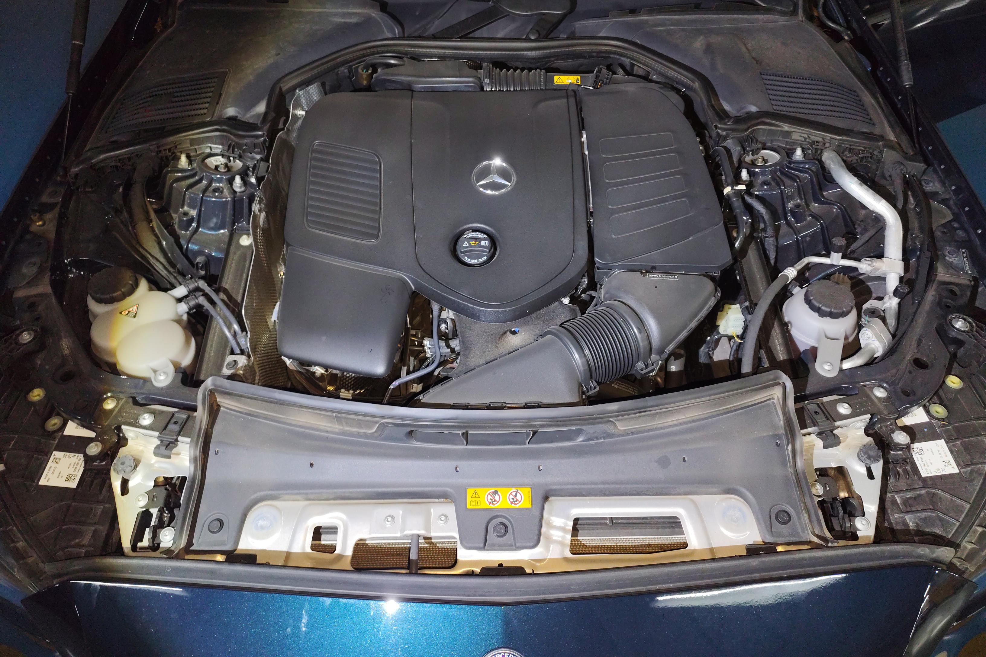 奔驰C级 C260L 2022款 1.5T 自动 改款运动版 (国Ⅵ) 