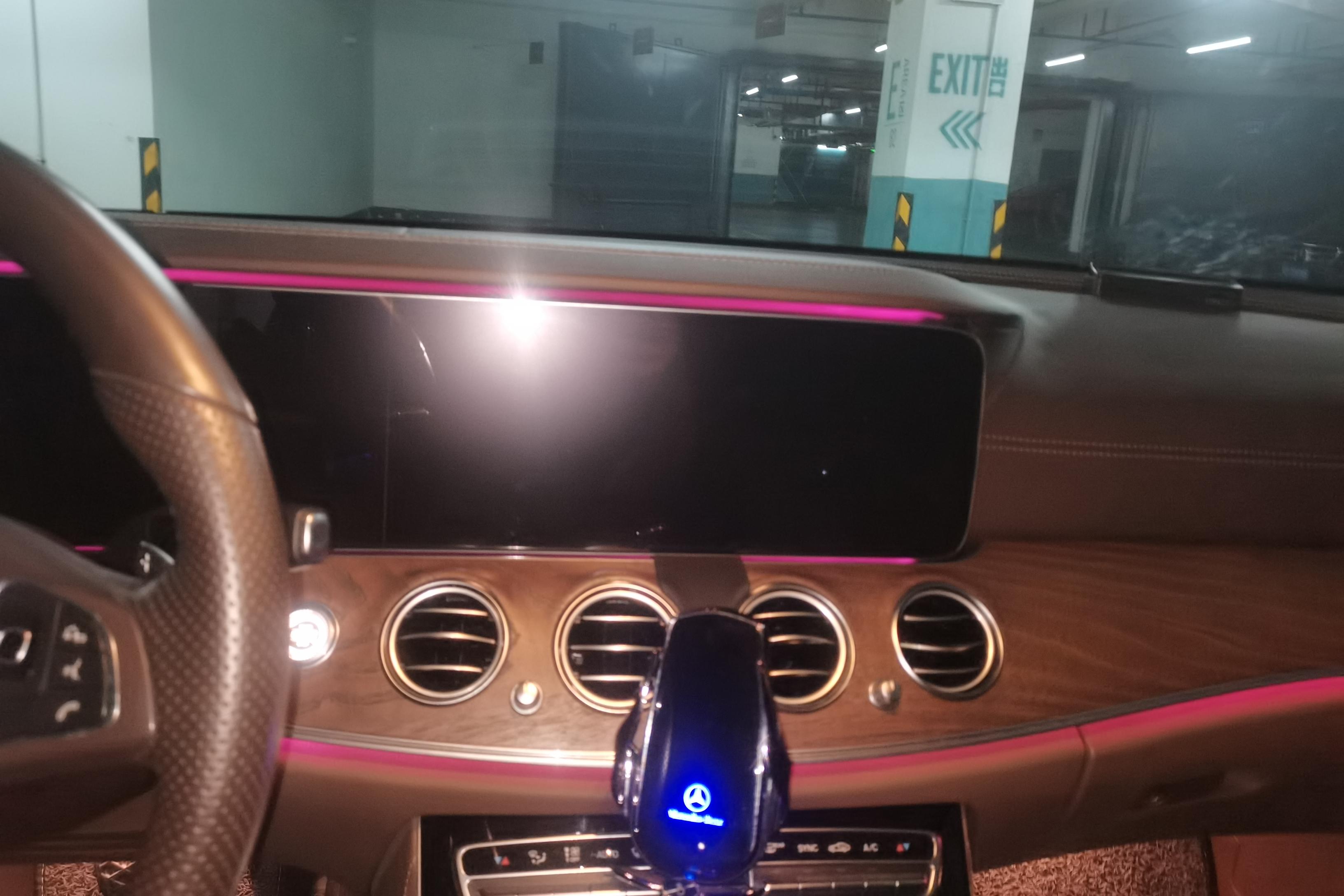 奔驰E级 E300L 2017款 2.0T 自动 汽油 豪华型 (国Ⅴ) 