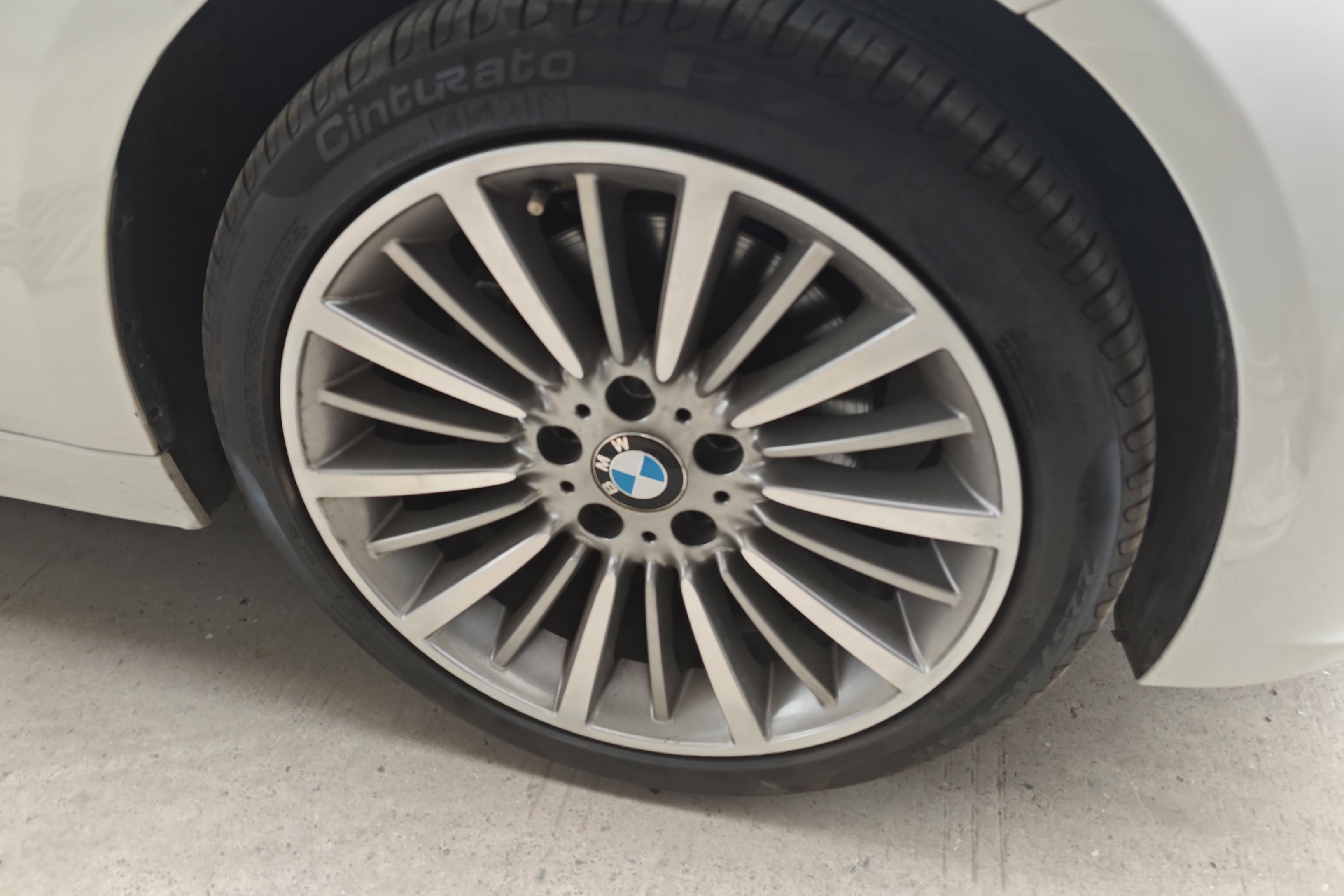 宝马3系 320Li 2019款 2.0T 自动 汽油 时尚版 (国Ⅴ) 