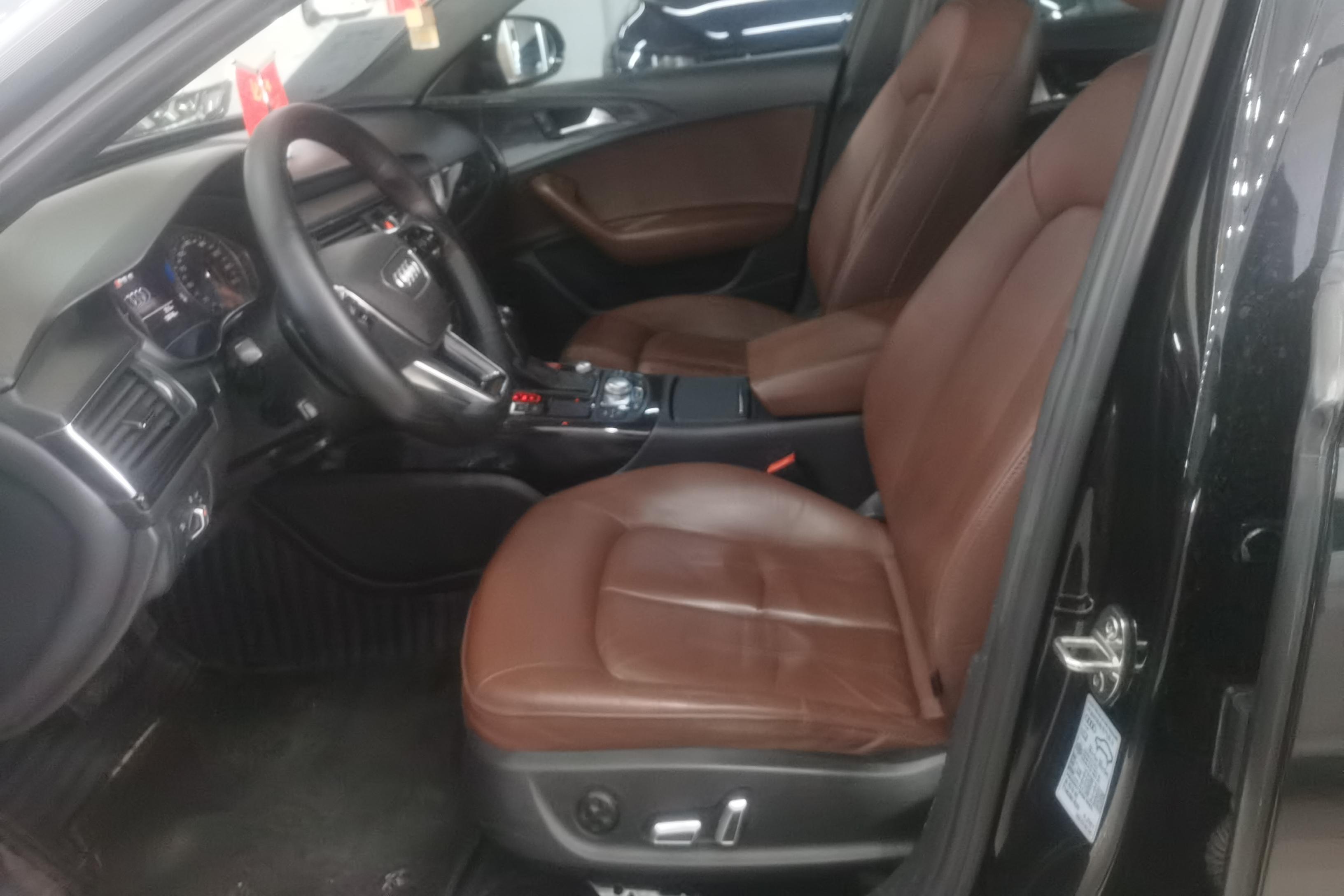 奥迪A6L 45TFSI 2018款 3.0T 自动 运动型30周年纪念版 (国Ⅴ) 