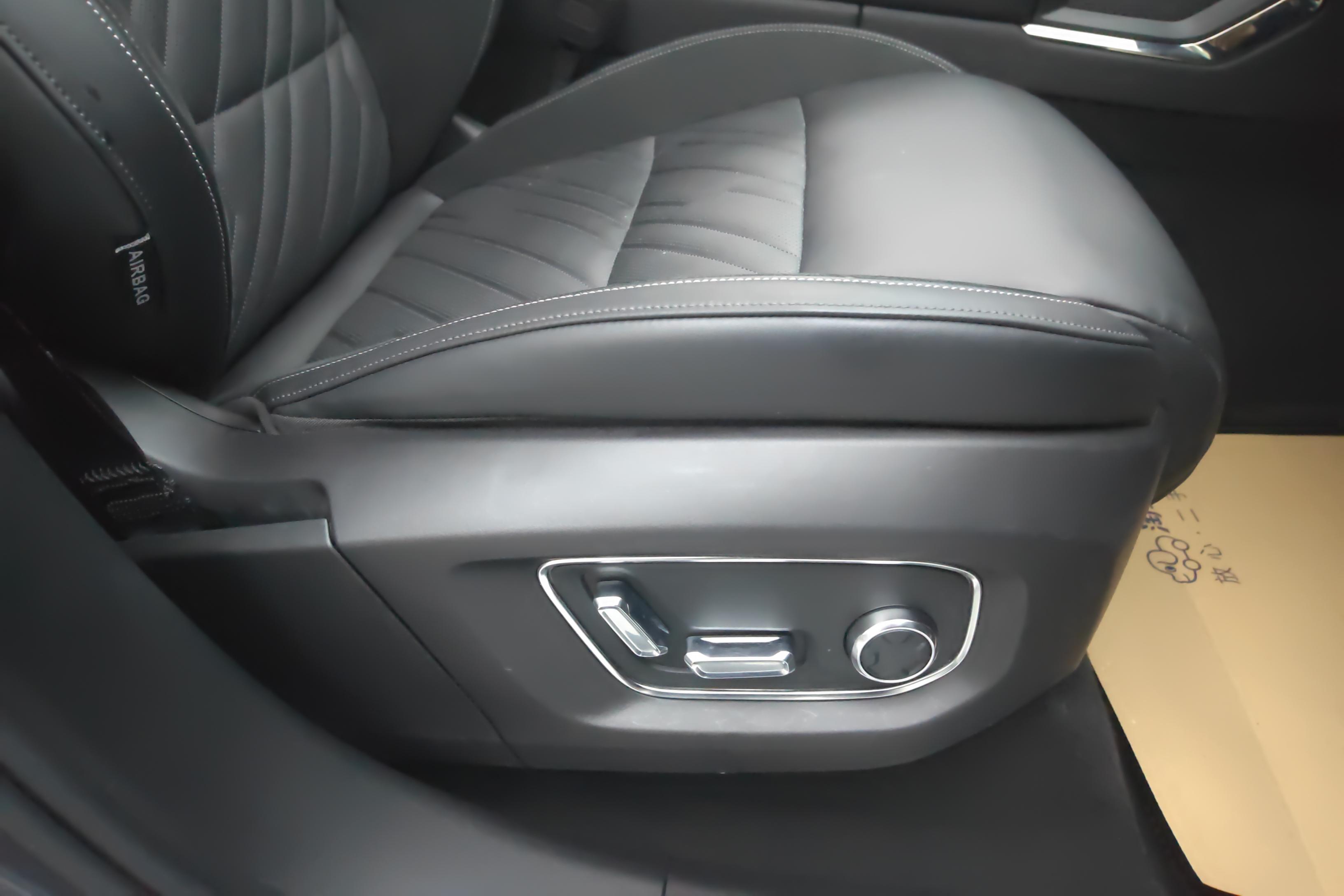 领克领克09 PHEV 2021款 2.0T 自动 Halo (国Ⅵ) 