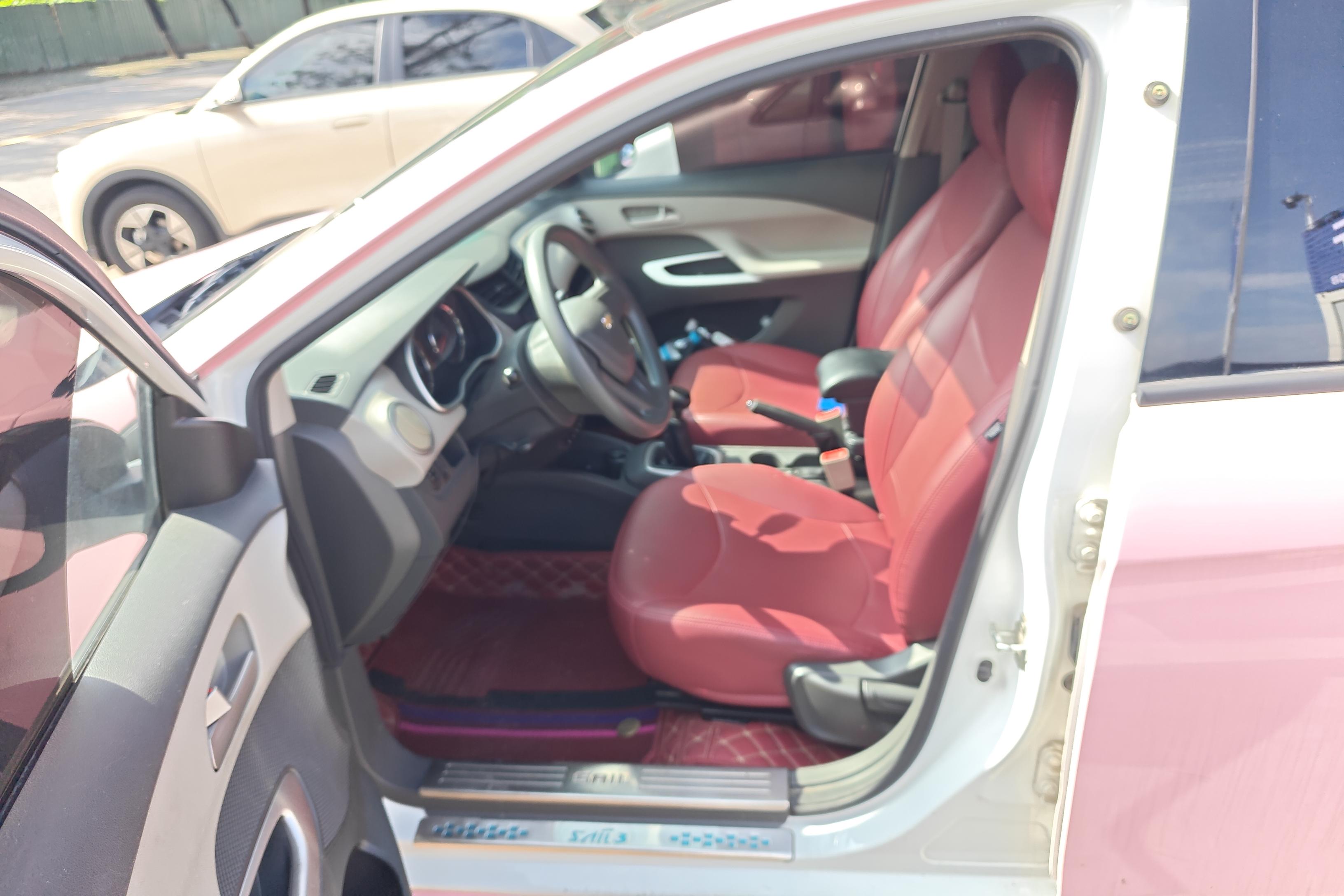 雪佛兰赛欧3 2016款 1.3L 手动 舒适天窗版 (国Ⅴ) 