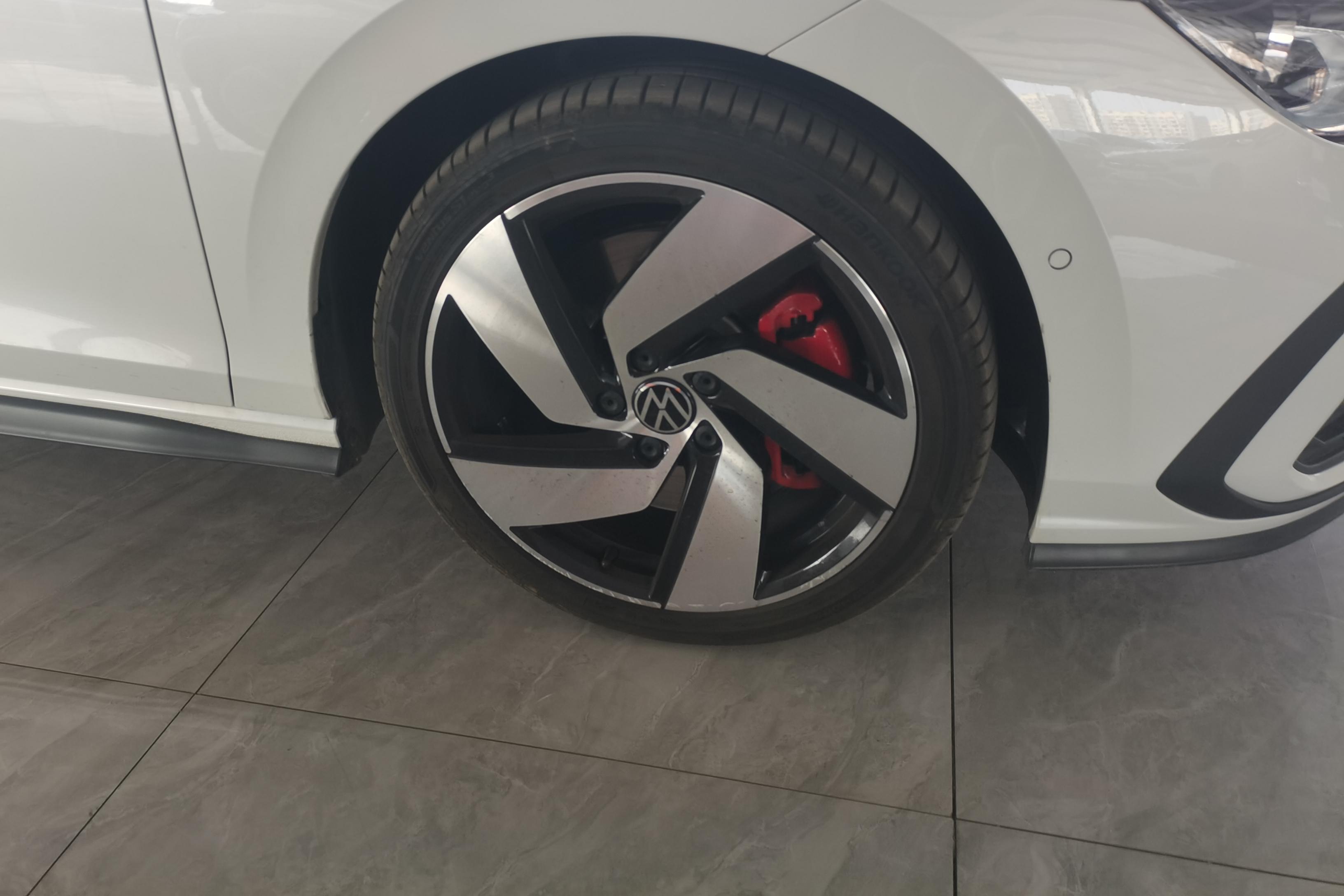 大众高尔夫GTI 2021款 2.0T 自动 汽油 380TSI-GTI (国Ⅵ) 