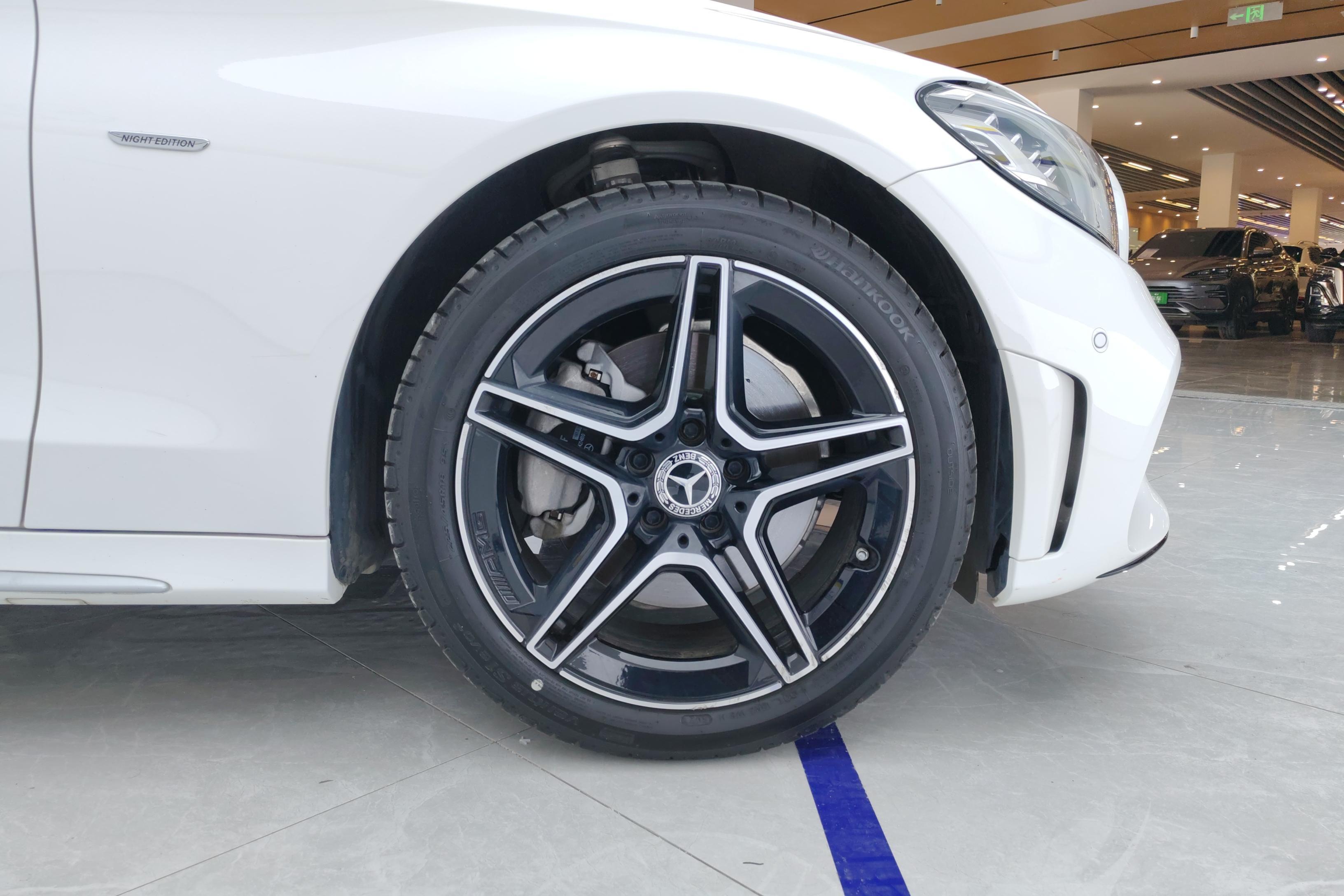 奔驰C级 C260L 2021款 1.5T 自动 运动星耀臻藏版 (国Ⅵ) 
