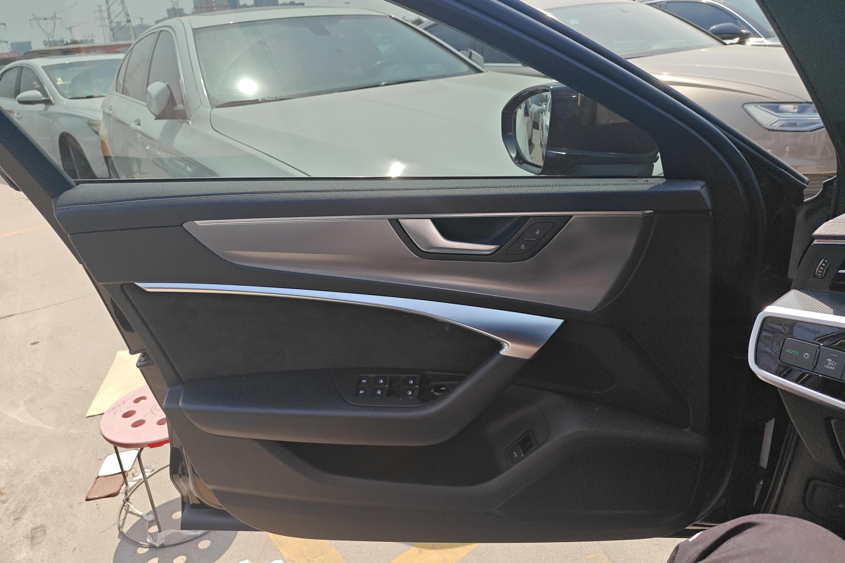 奥迪A6L 45TFSI 2019款 2.0T 自动 臻选致雅型 (国Ⅵ) 