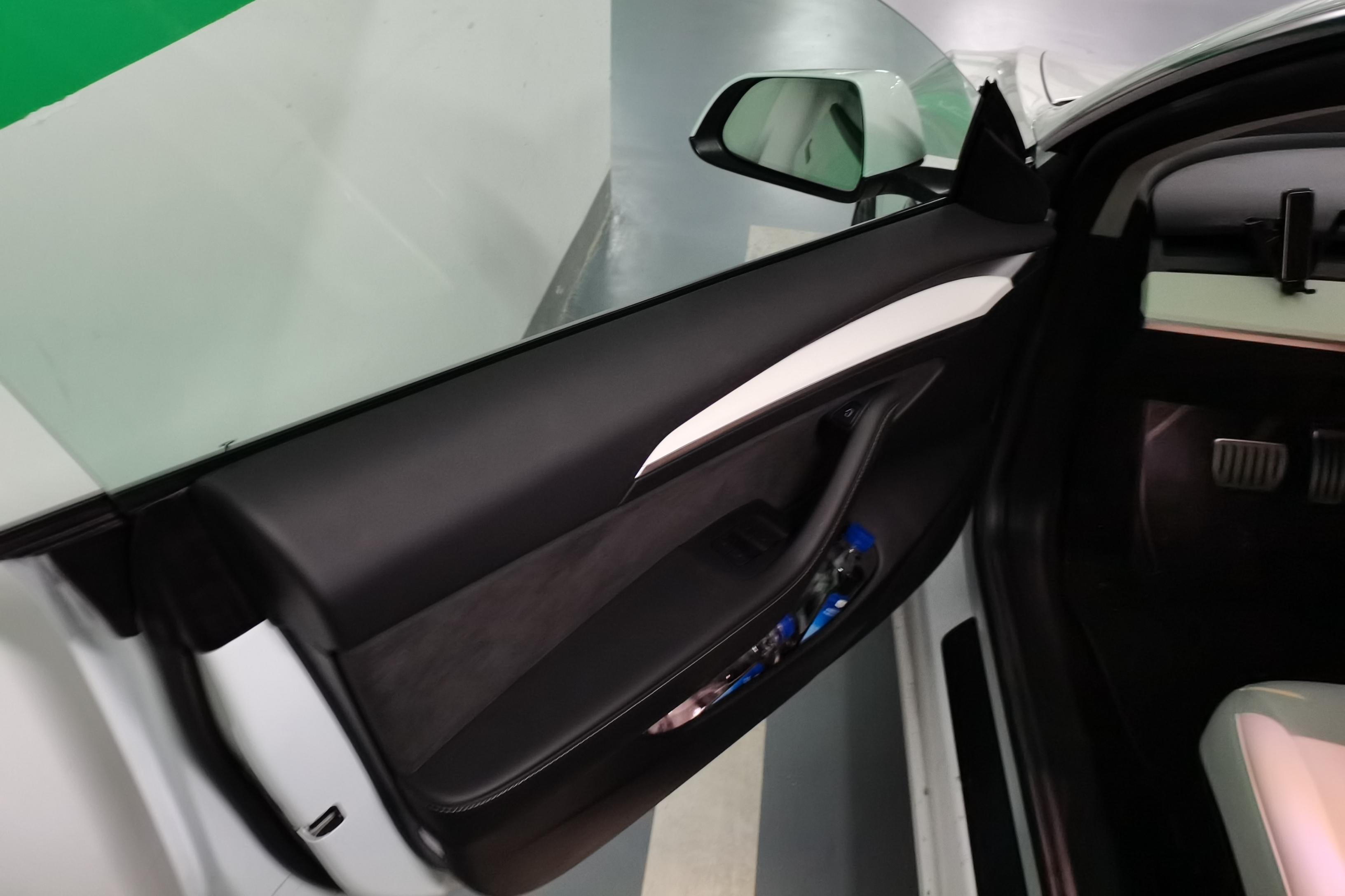 特斯拉MODEL 3 2021款 自动 Performance高性能全轮驱动版 纯电动 