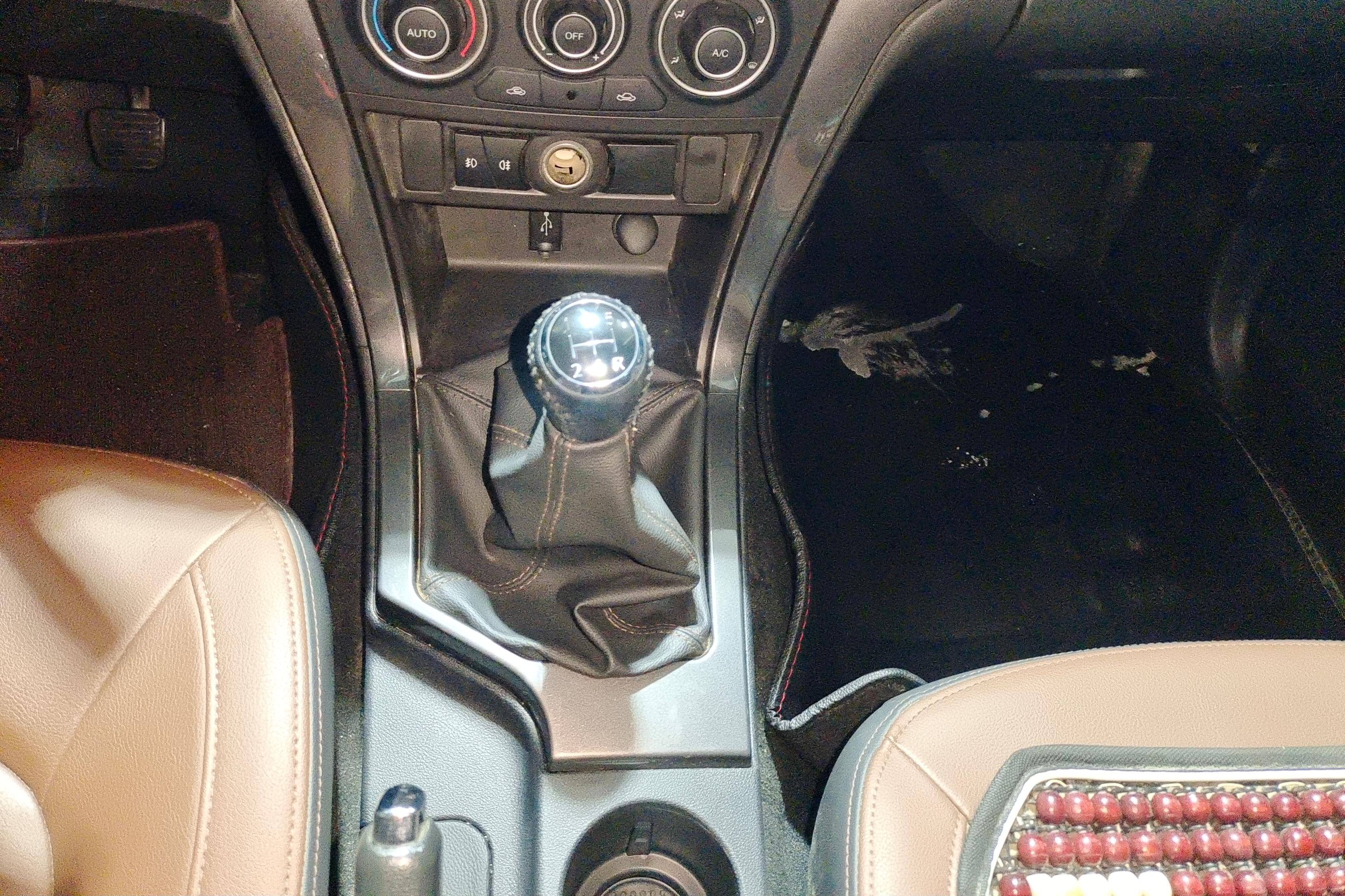 长城风骏 2021款 2.4L 手动 汽油 进取型小双排 (国Ⅵ) 