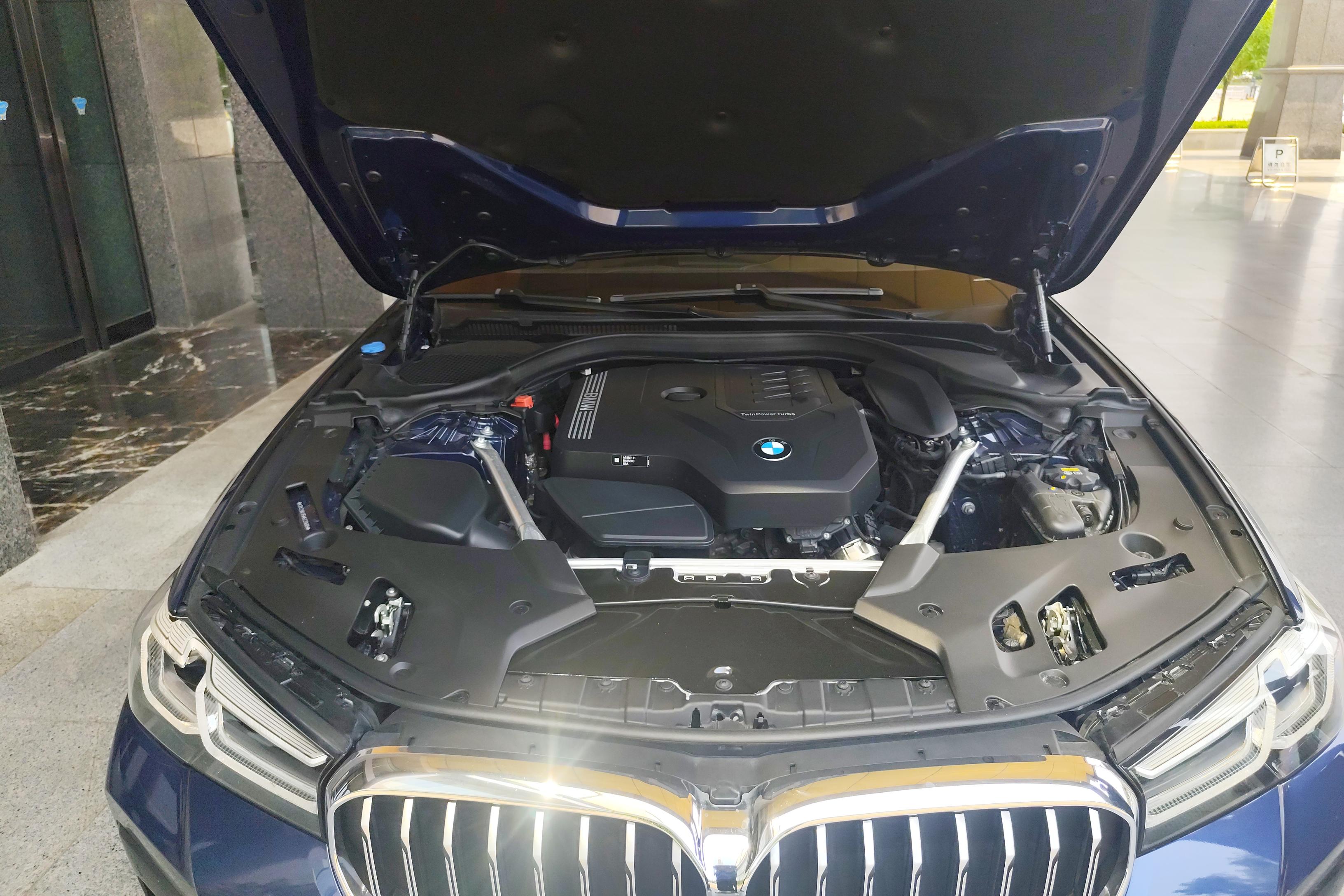 宝马5系 525Li 2021款 2.0T 自动 汽油 M运动套装 (国Ⅵ) 