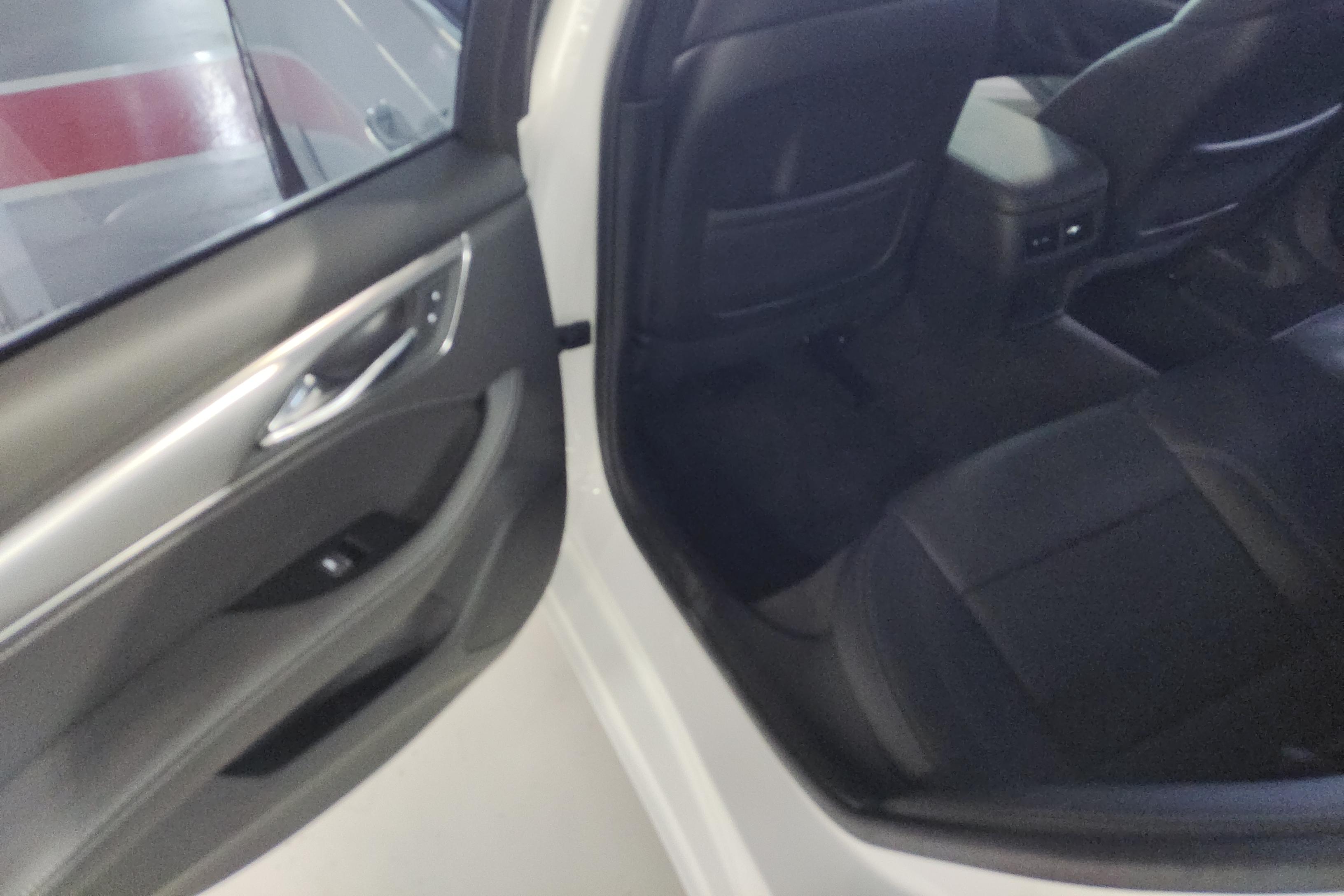 凯迪拉克CT5 2022款 2.0T 自动 28T豪华型 (国Ⅵ) 