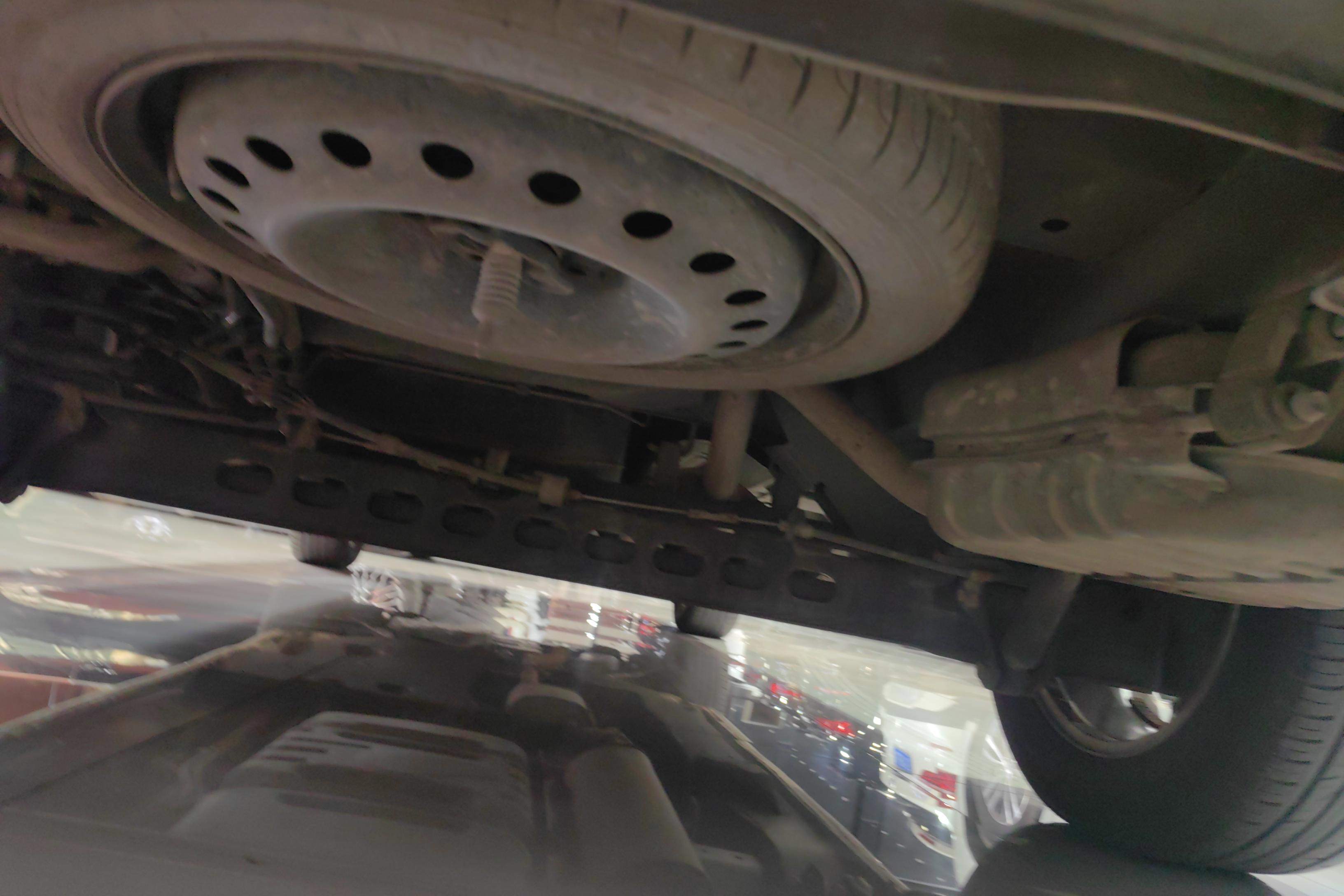 别克GL8 2017款 2.5L 自动 7座 25S尊贵型 (国Ⅴ) 