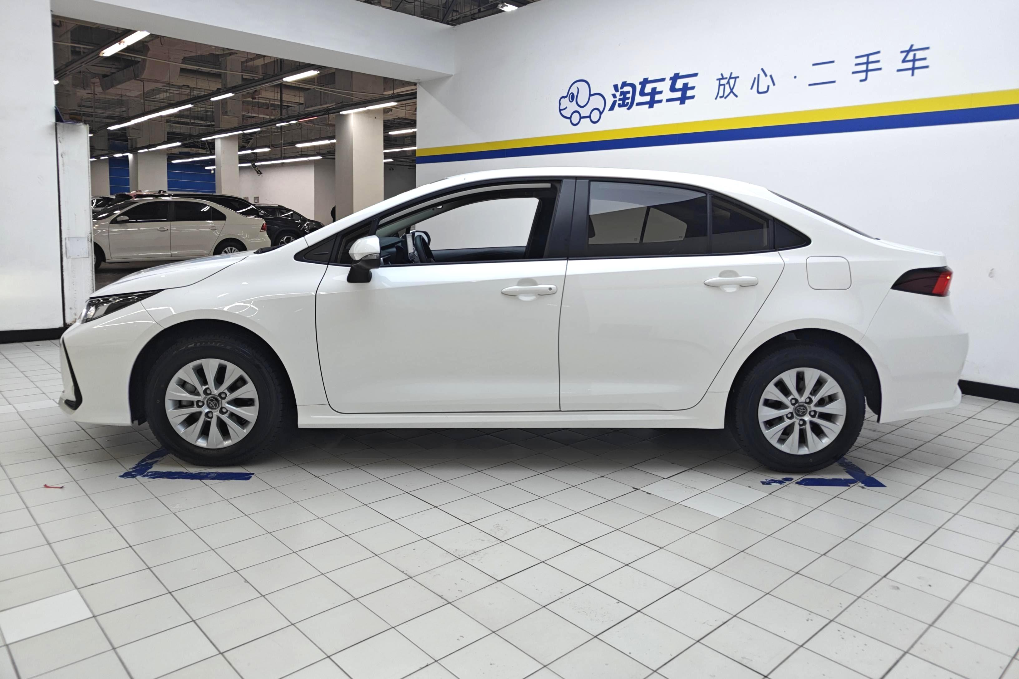 丰田卡罗拉 2023款 1.2T 自动 先锋版 (国Ⅵ) 