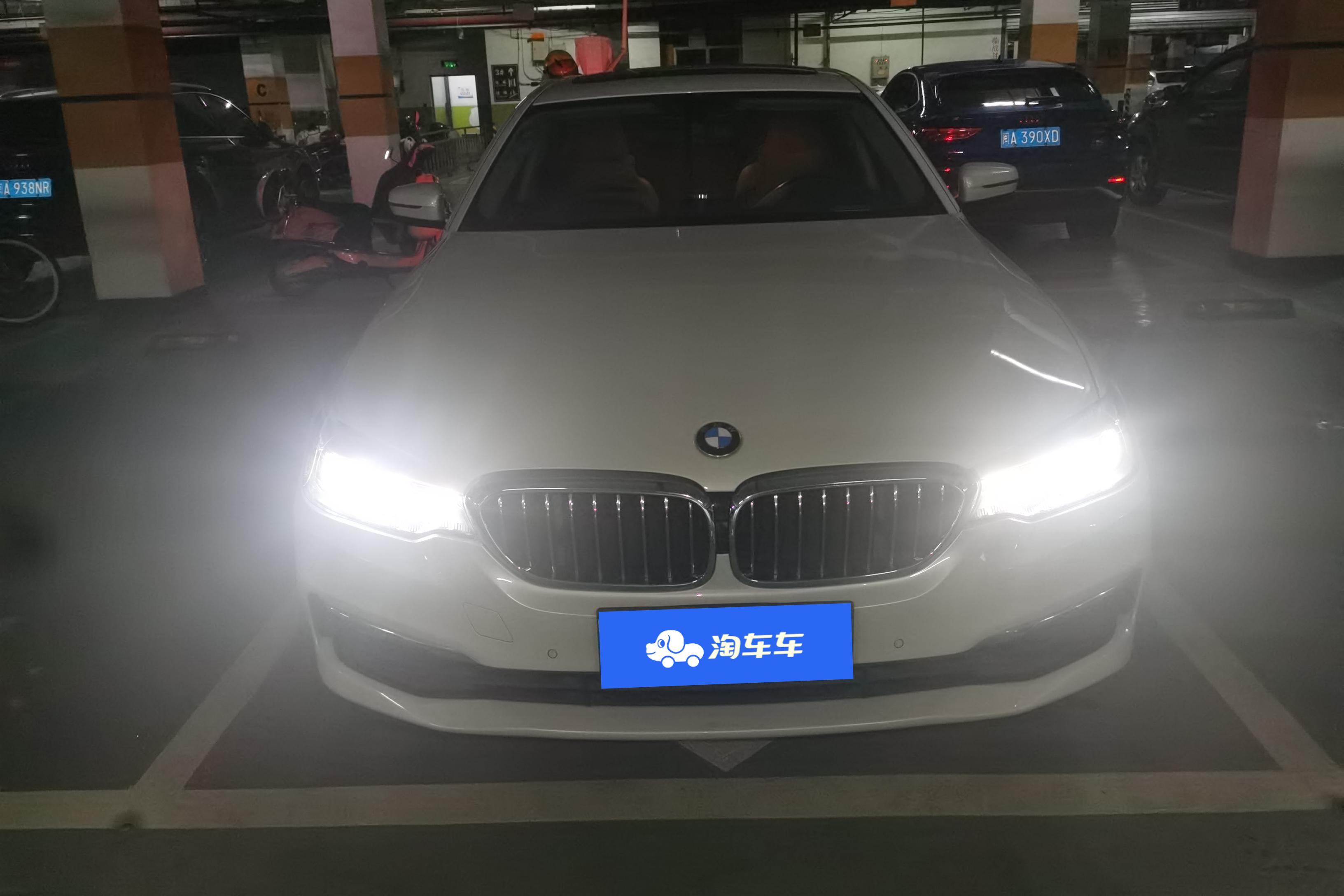【苏州二手宝马5系】宝马5系 528Li 2018款 2.0T 自动 汽油 上市特别版