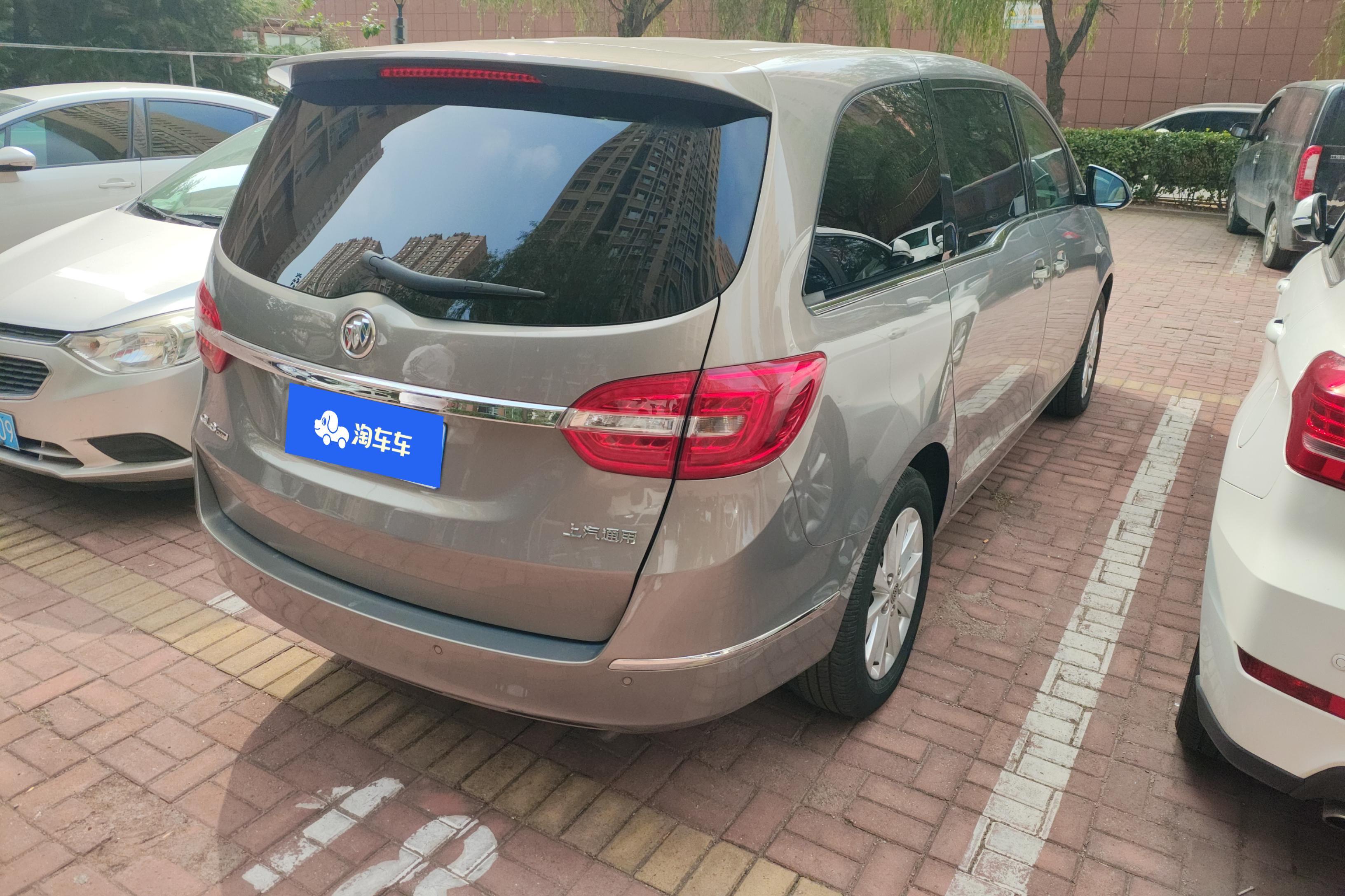 别克GL8 2018款 2.0T 自动 前驱 7座 28T舒适型 (国Ⅵ) 