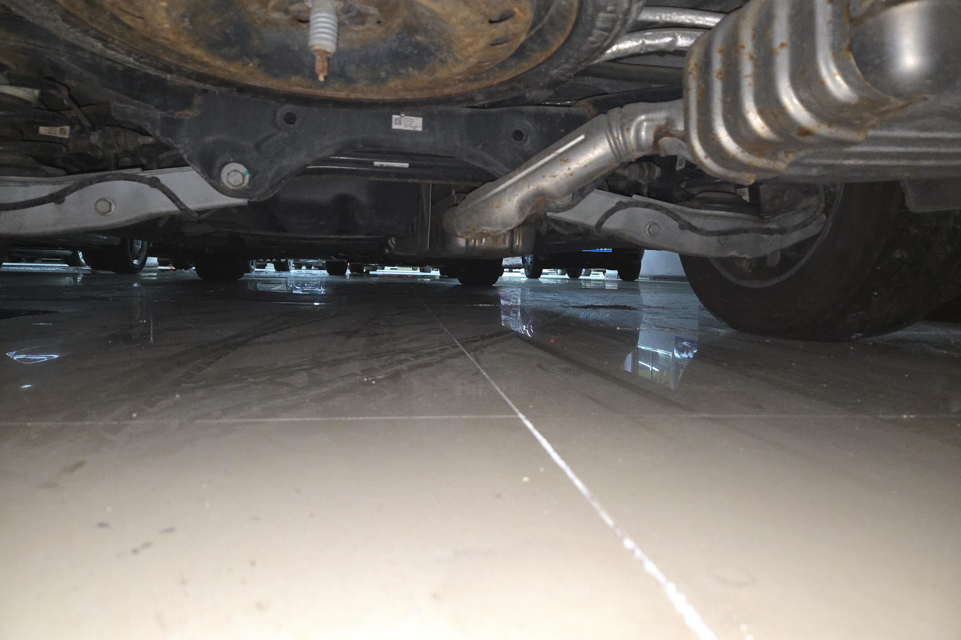别克GL8 2022款 2.0T 自动 7座 653T尊享型 (国Ⅵ) 