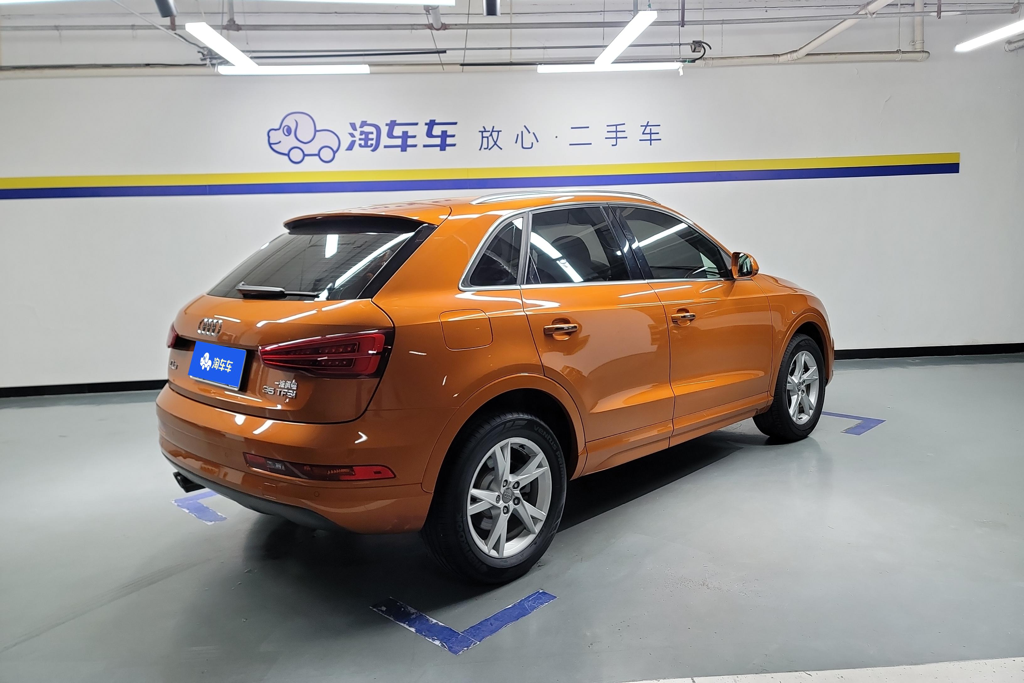 奥迪Q3 30TFSI 2017款 1.4T 自动 前驱 时尚型 (国Ⅴ) 