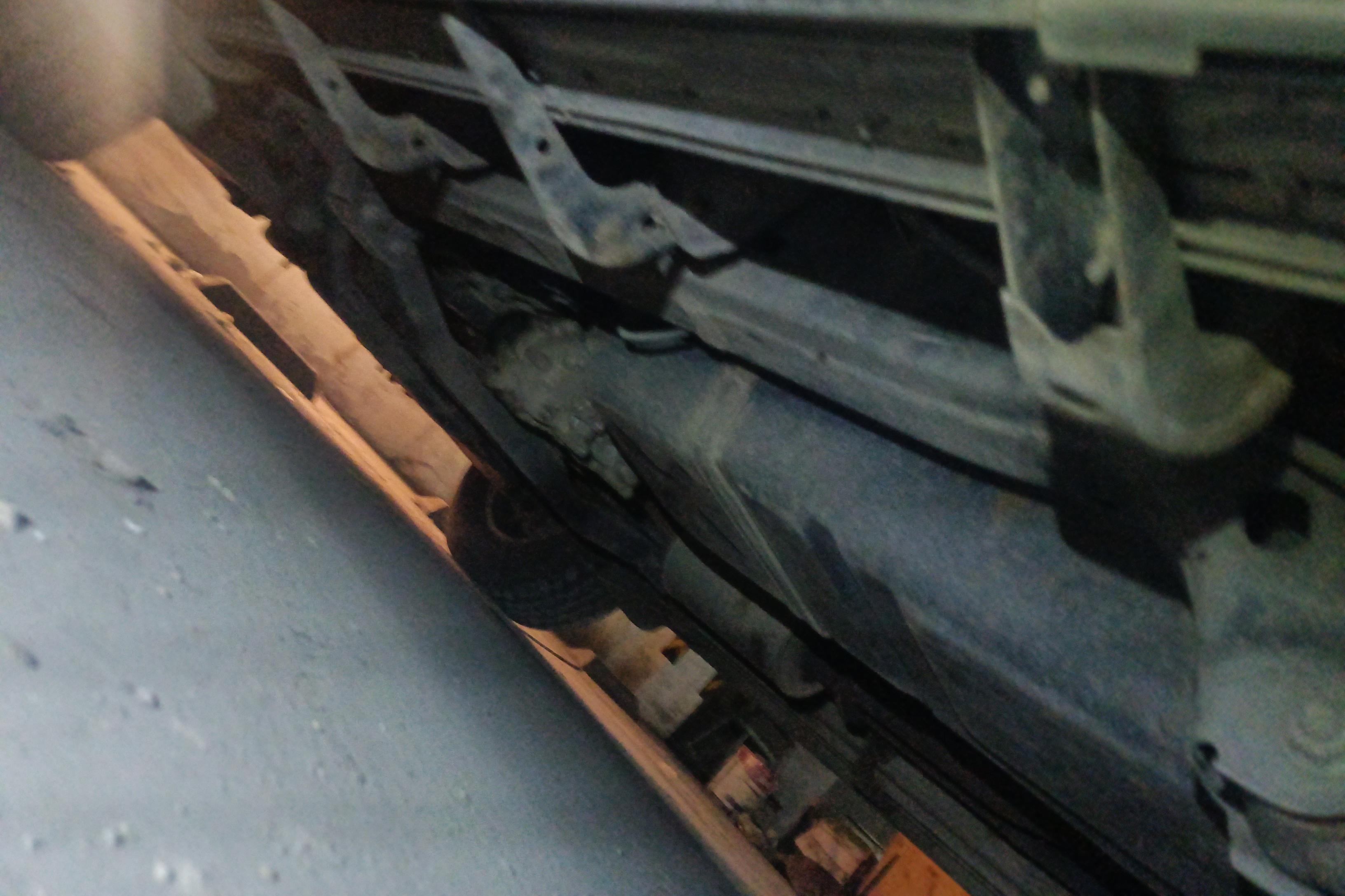 江铃驭胜 S350 2016款 2.0T 自动 四驱 豪华天窗版 (国Ⅴ) 