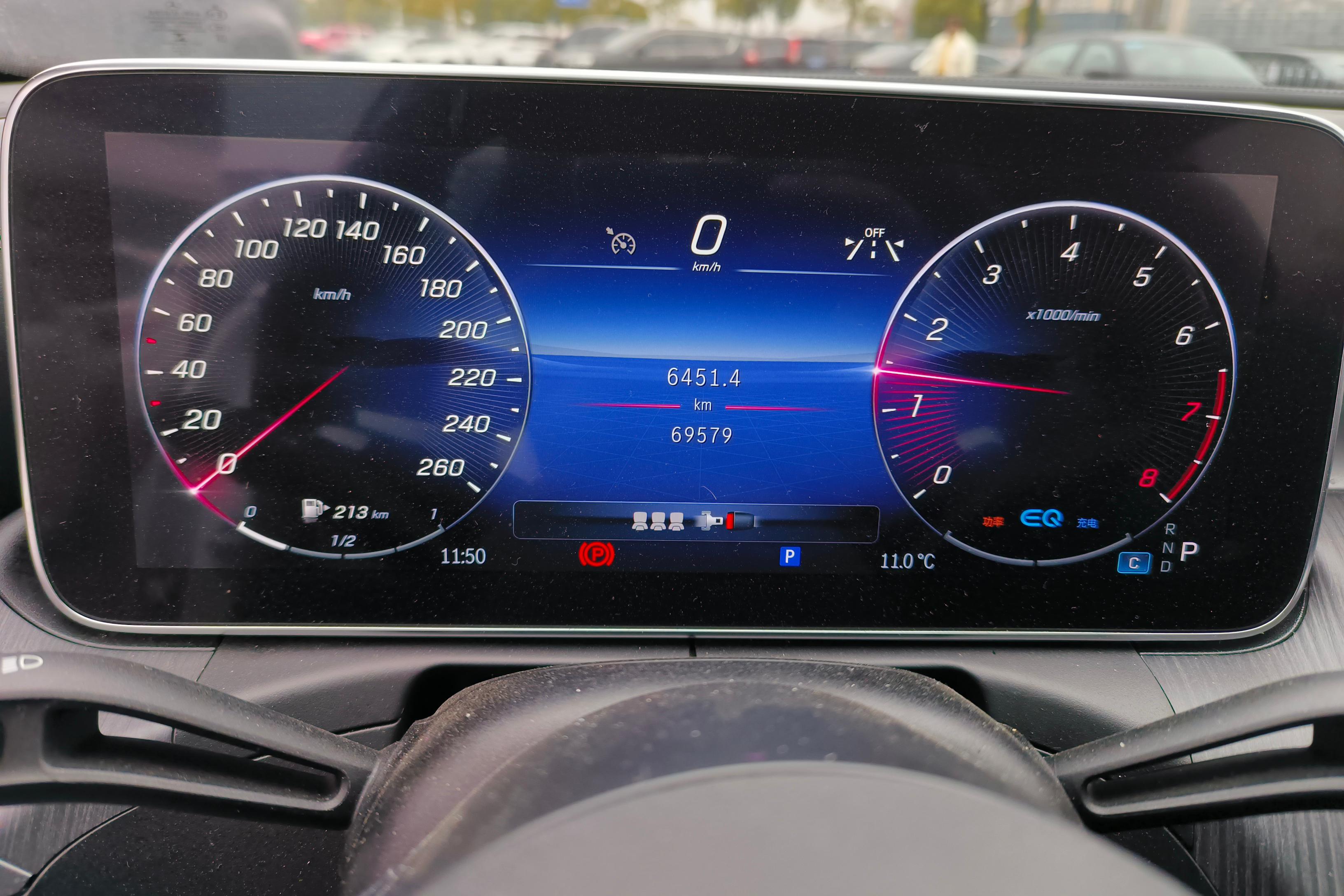 奔驰C级 C200L 2022款 1.5T 自动 运动版 (国Ⅵ) 