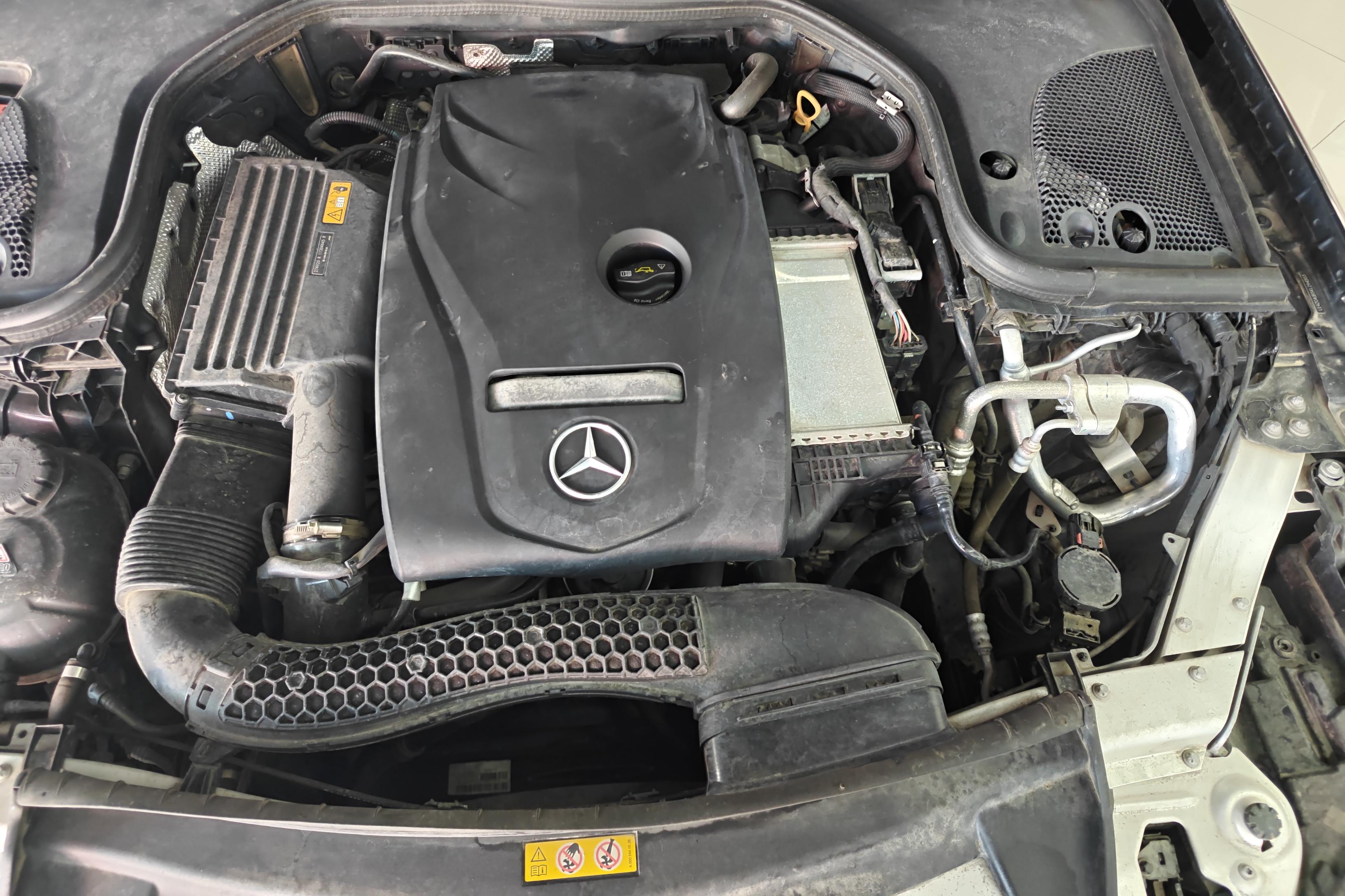 奔驰E级 E300L 2019款 2.0T 自动 汽油 运动时尚型 (国Ⅴ) 