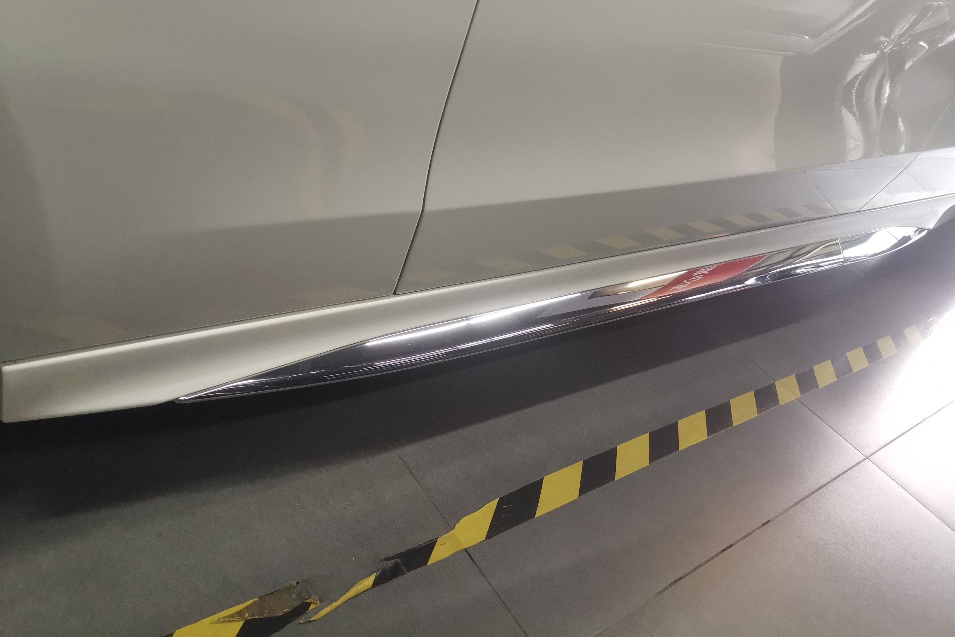 奔驰C级 C200L 2022款 1.5T 自动 运动版 (国Ⅵ) 