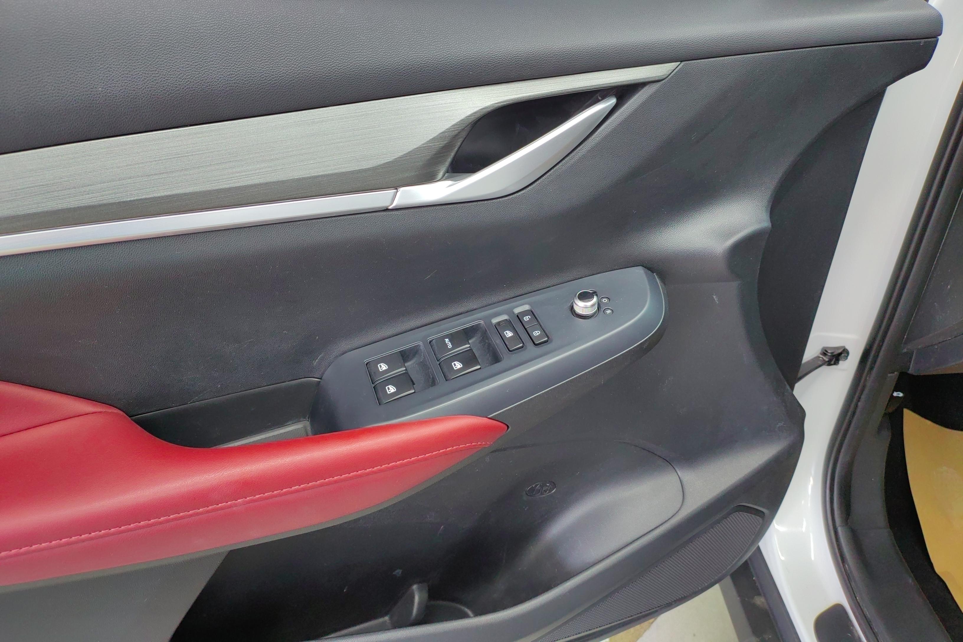 长安CS55 PLUS 2022款 1.5T 自动 蓝鲸版豪华型 (国Ⅵ) 