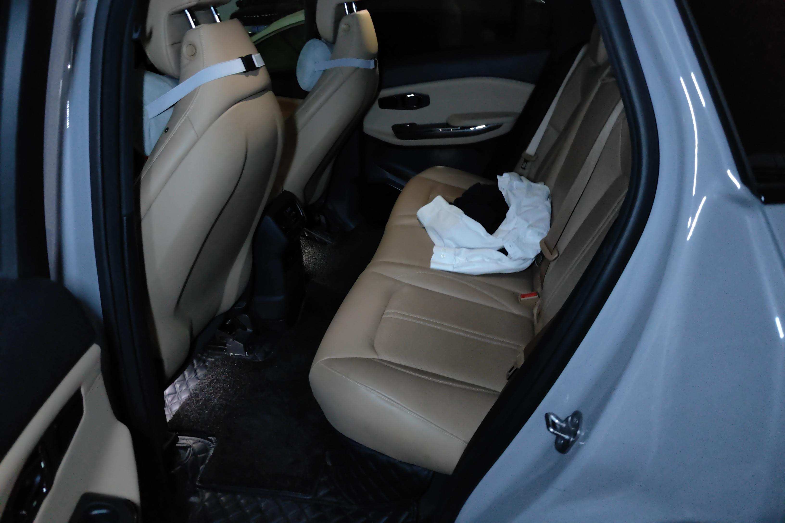 蔚来ES6 2020款 自动 性能版610KM 纯电动 