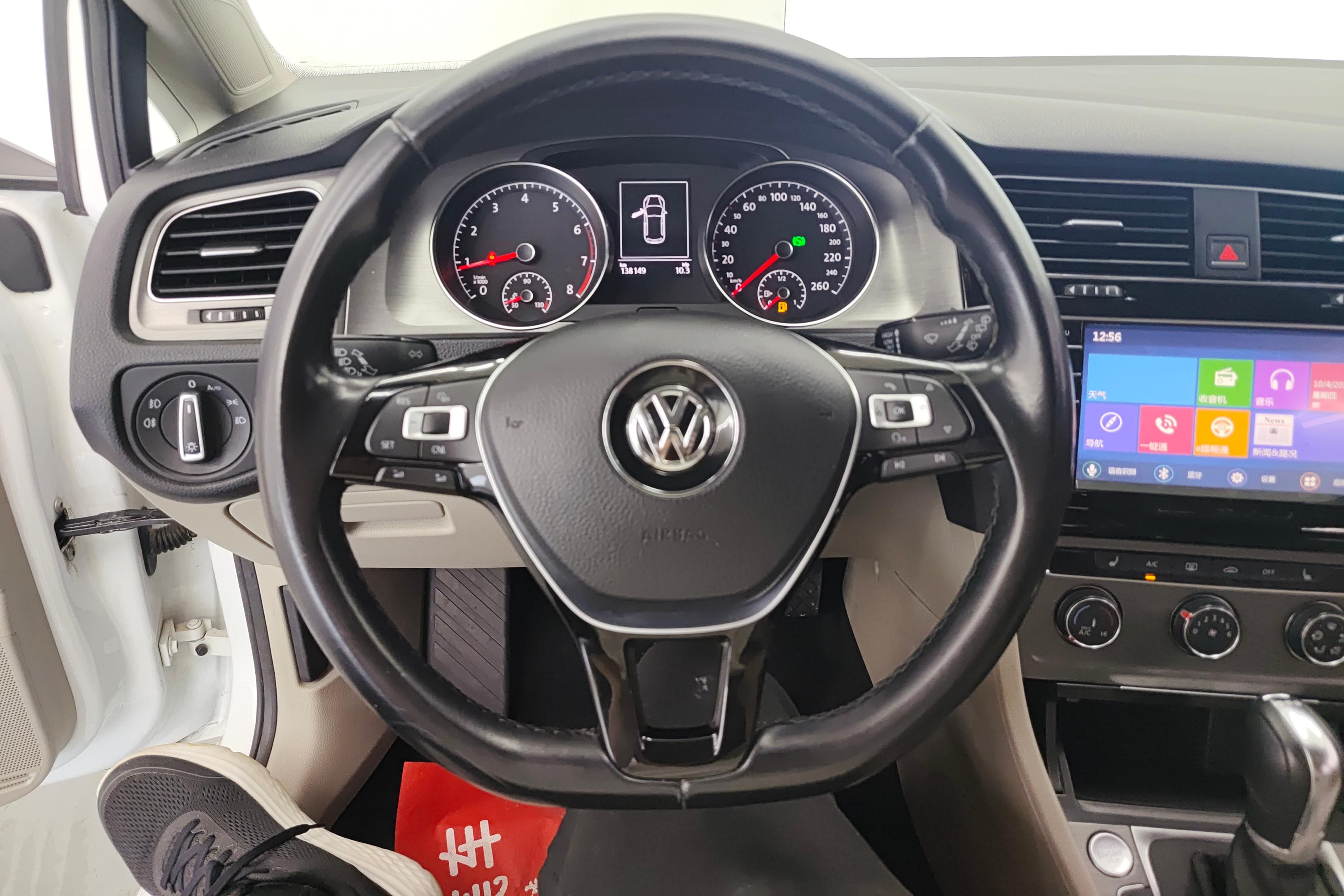 大众高尔夫 2015款 1.4T 自动 汽油 豪华型 (国Ⅳ) 