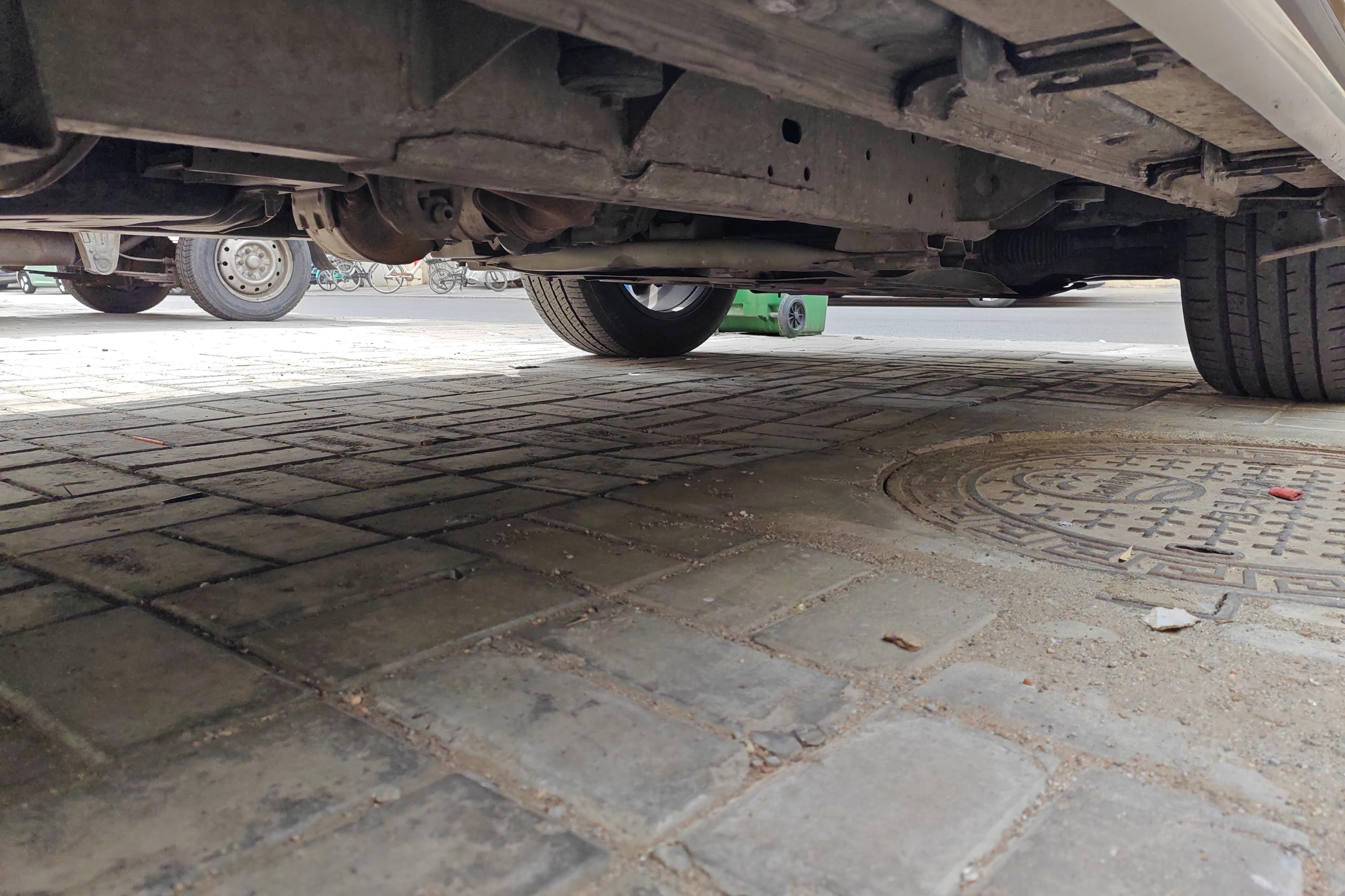 荣威RX8 2019款 2.0T 自动 四驱 30T智联网超群至尊版 (国Ⅵ) 