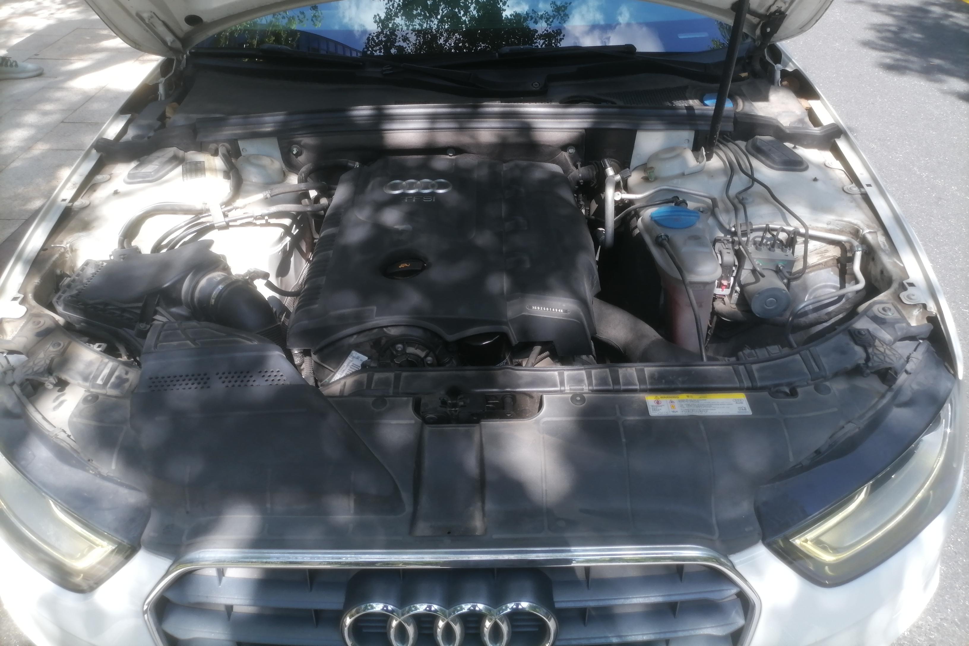 奥迪A4L 35TFSI 2013款 2.0T 自动 前驱 标准型 (国Ⅳ) 