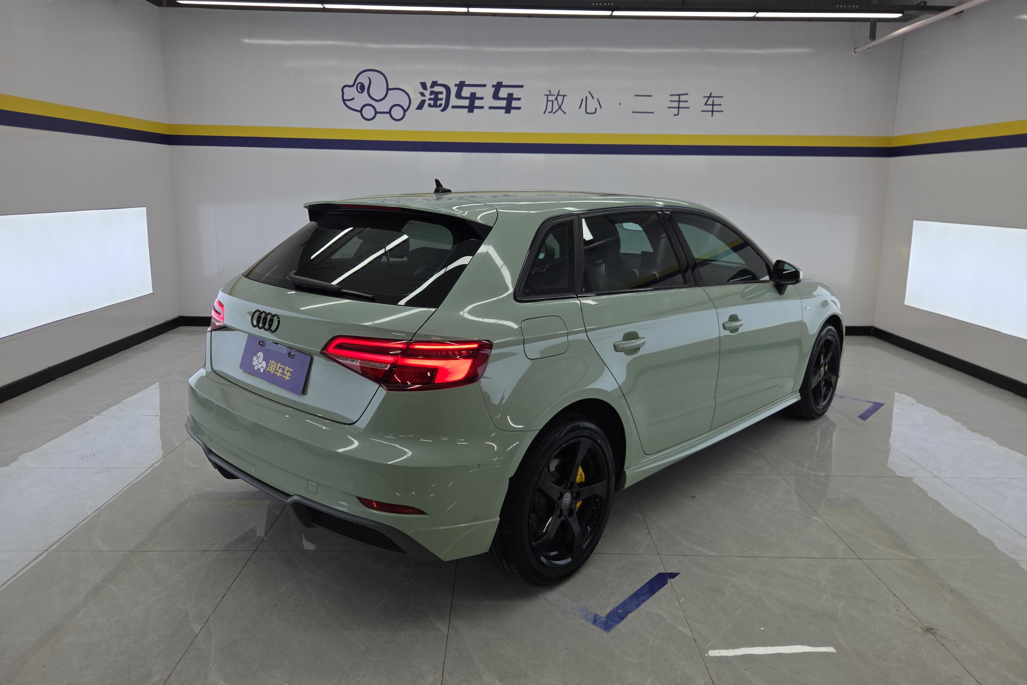 奥迪A3 35TFSI 2020款 1.4T 自动 汽油 时尚型Sportback (国Ⅵ) 