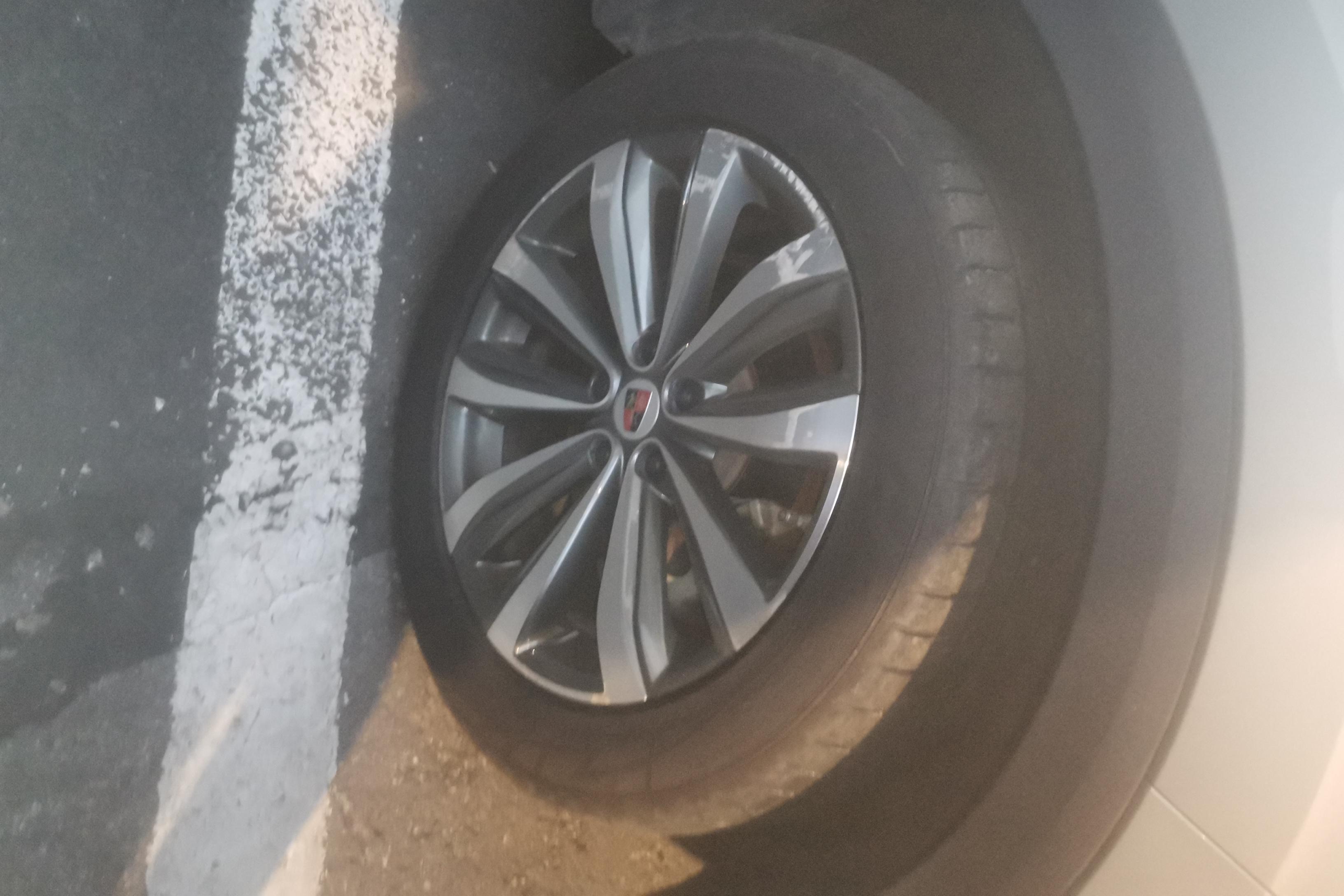 荣威RX5 MAX 2019款 1.5T 自动 4G互联豪华版 (国Ⅵ) 