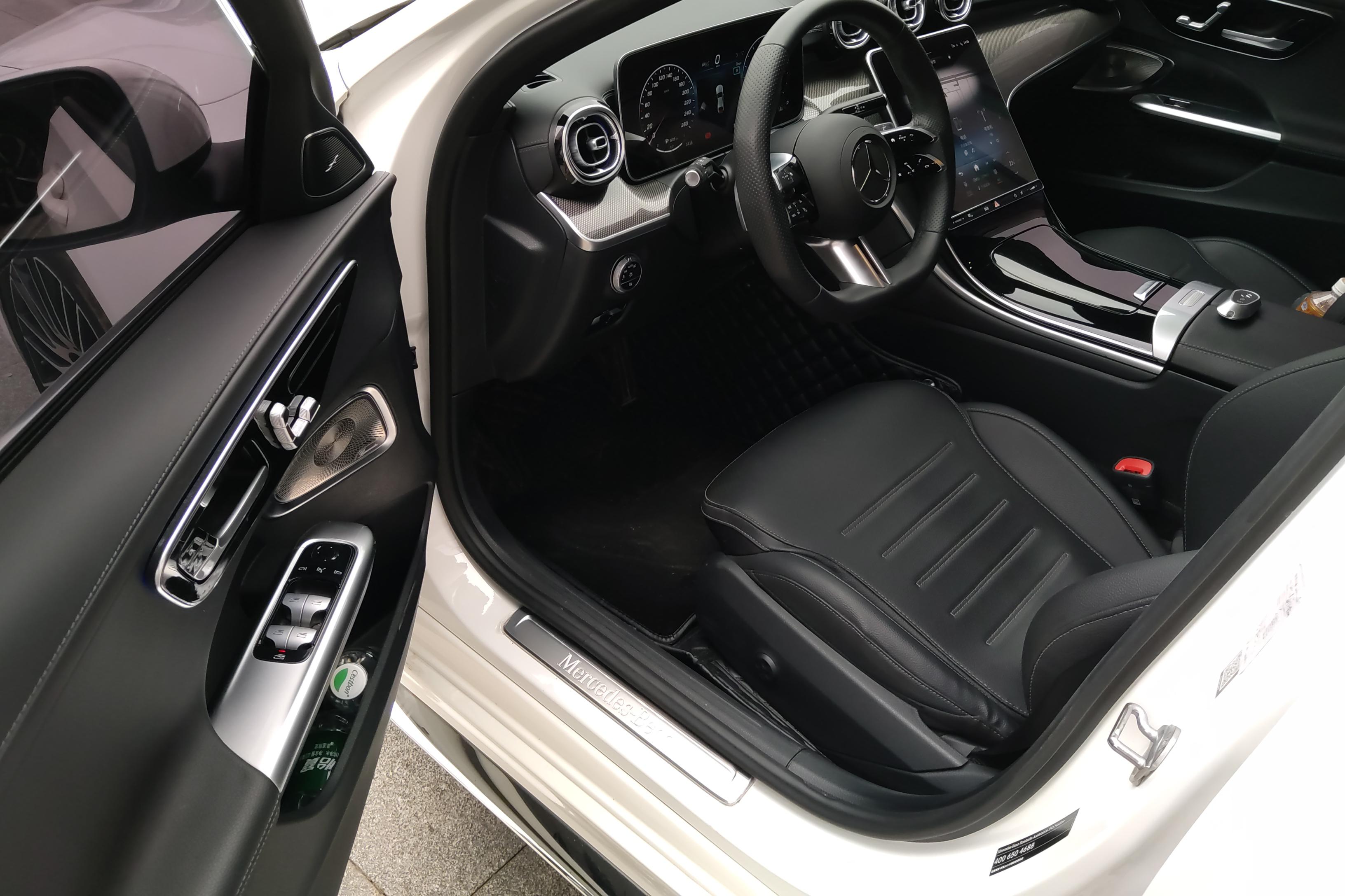 奔驰C级 C260L 2022款 1.5T 自动 改款运动版 (国Ⅵ) 