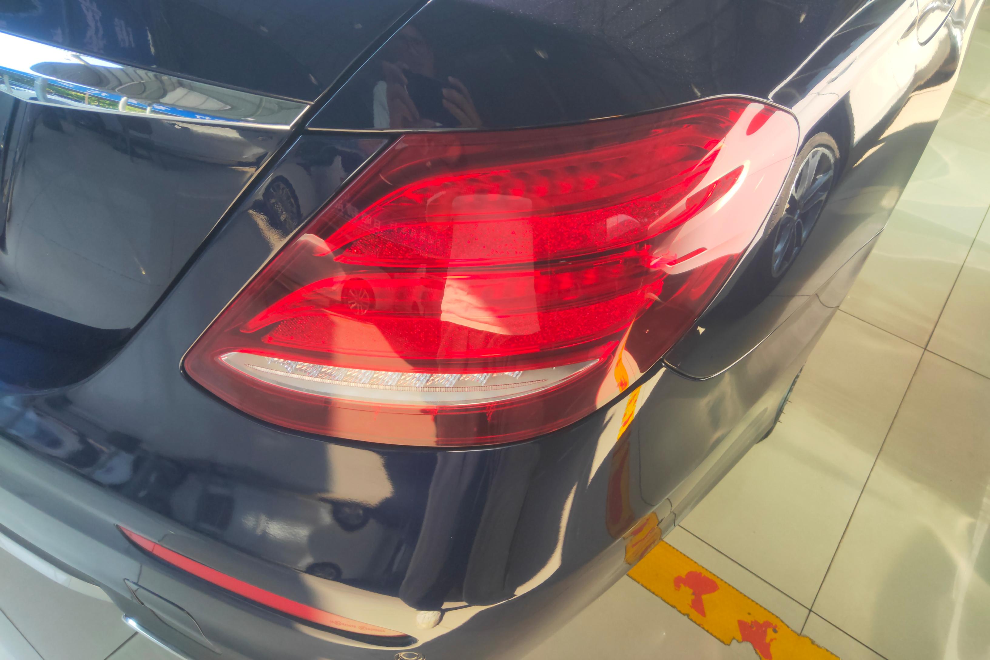 奔驰E级 E200L 2018款 2.0T 自动 汽油 运动型改款 (国Ⅴ) 