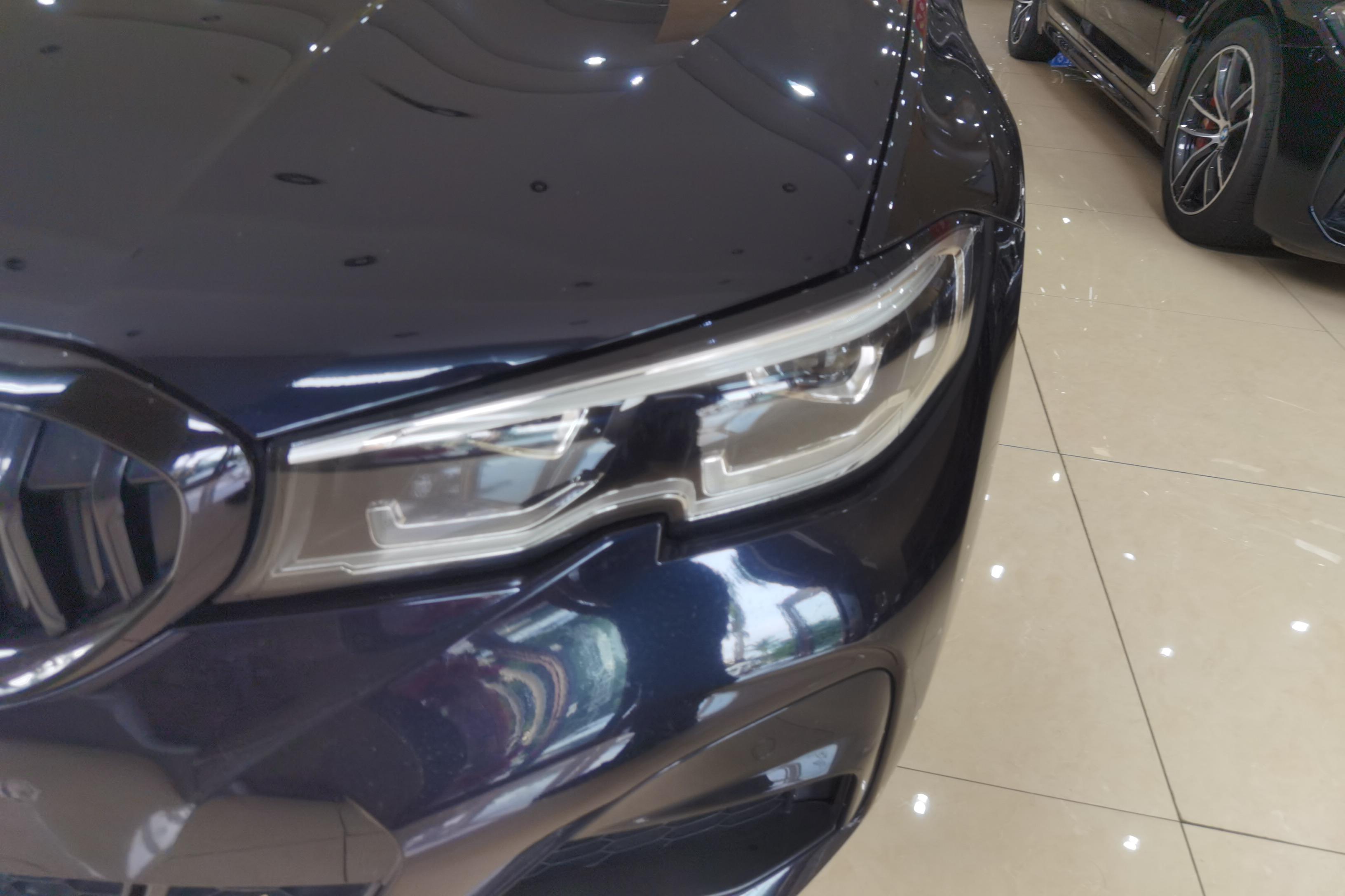 宝马3系 325Li 2022款 2.0T 自动 汽油 M运动曜夜套装 (国Ⅵ) 