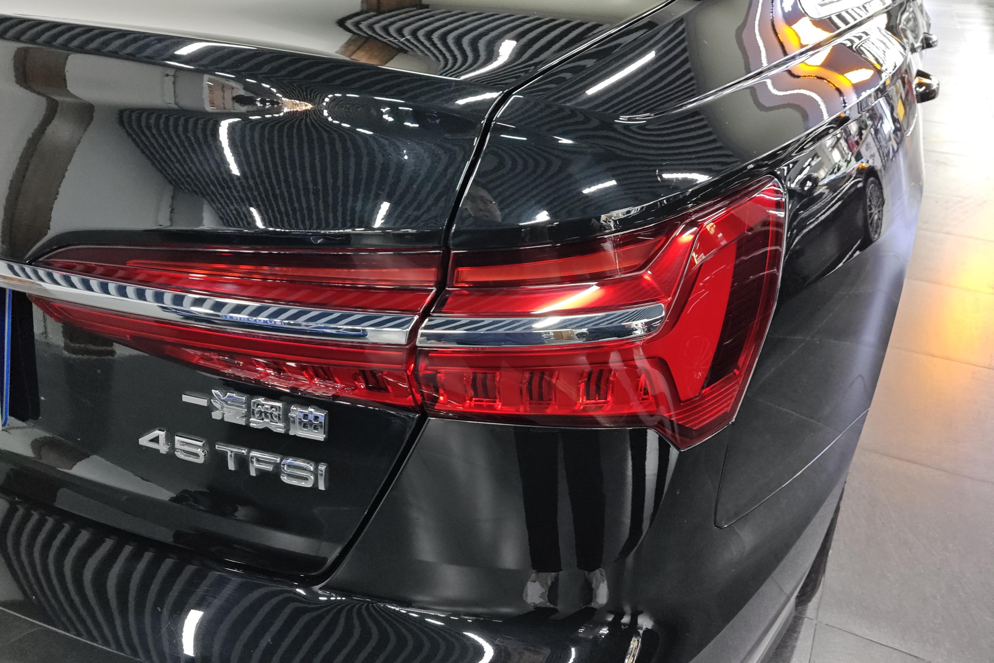 奥迪A6L 40TFSI 2023款 2.0T 自动 豪华致雅型 (国Ⅵ) 