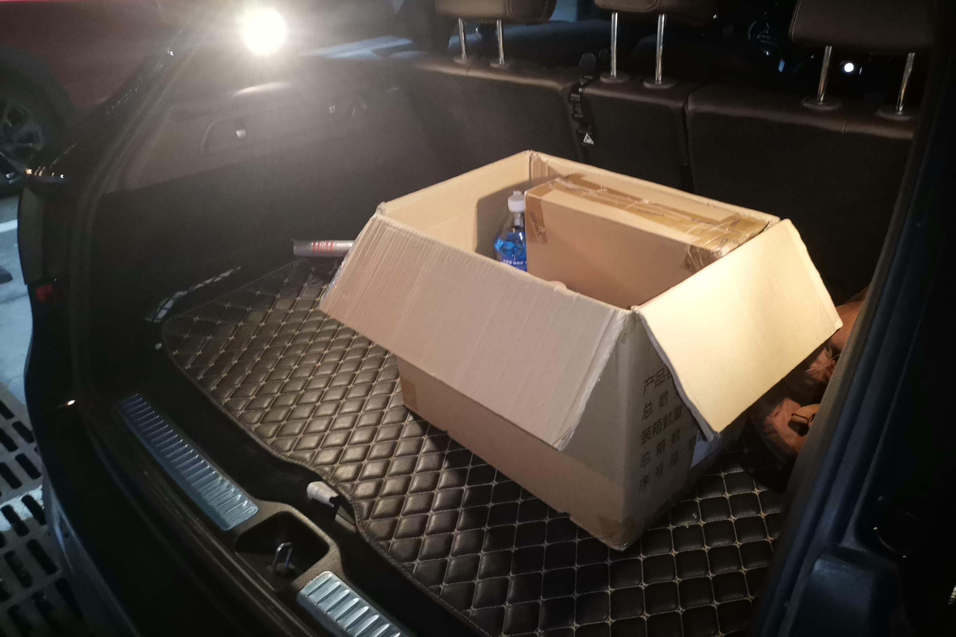 奔驰GLC GLC300L 2022款 2.0T 自动 动感型 (国Ⅵ) 