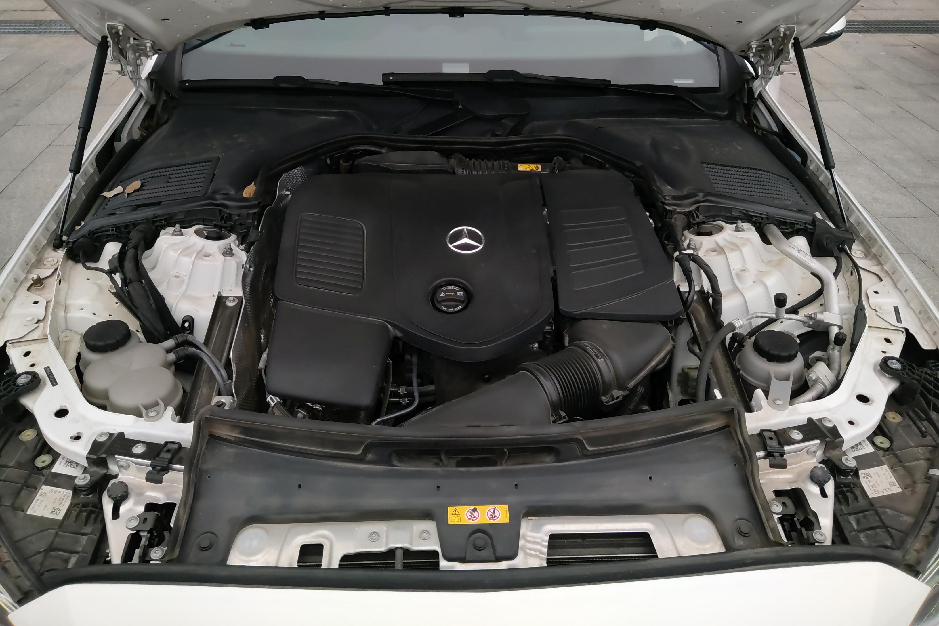 奔驰C级 C260L 2022款 1.5T 自动 改款运动版 (国Ⅵ) 