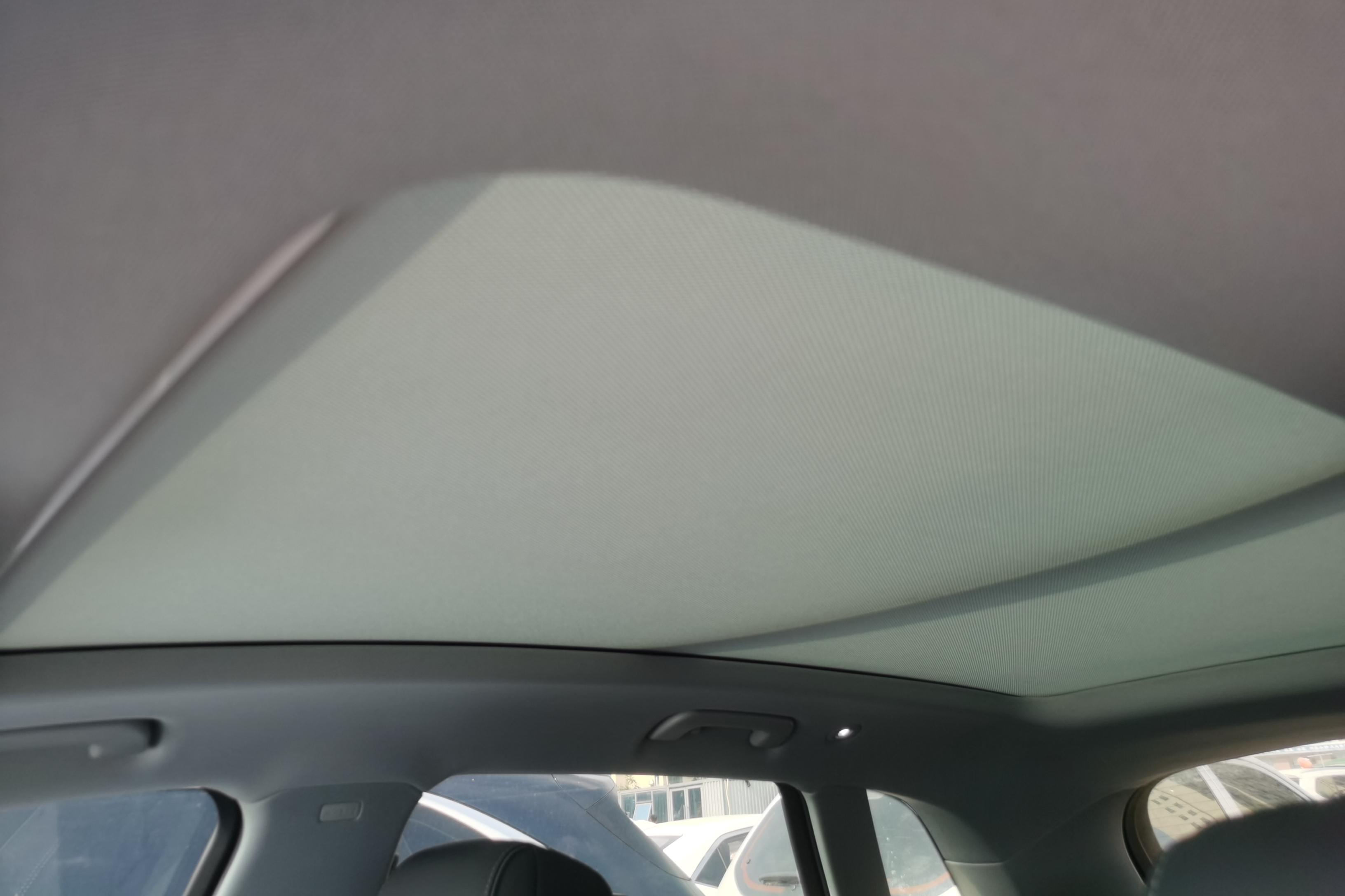 奥迪Q5L 45TFSI 2022款 2.0T 自动 改款豪华动感型 (国Ⅵ) 