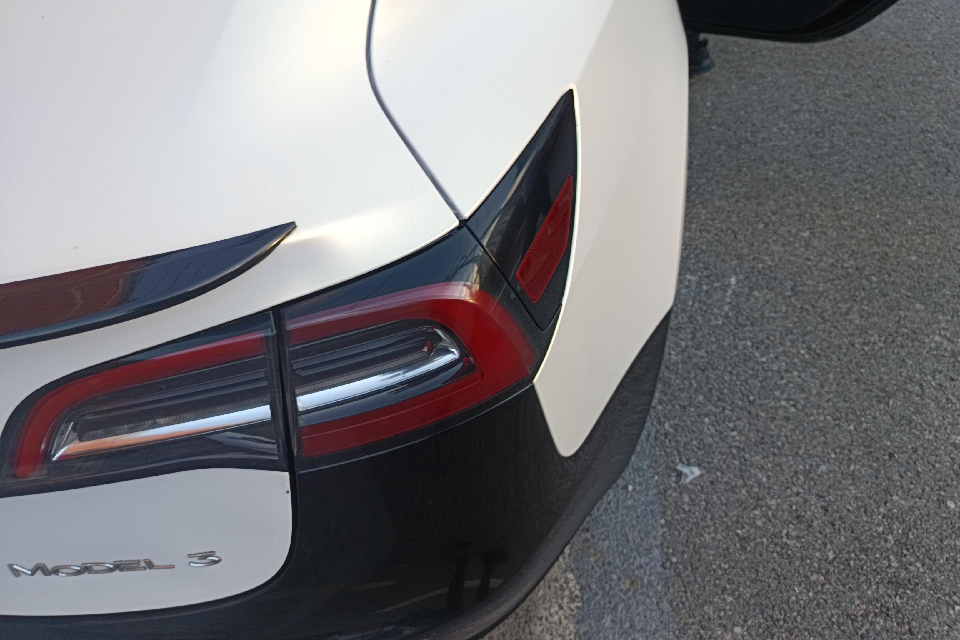 特斯拉MODEL 3 2021款 后驱 纯电动 标准续航升级版 
