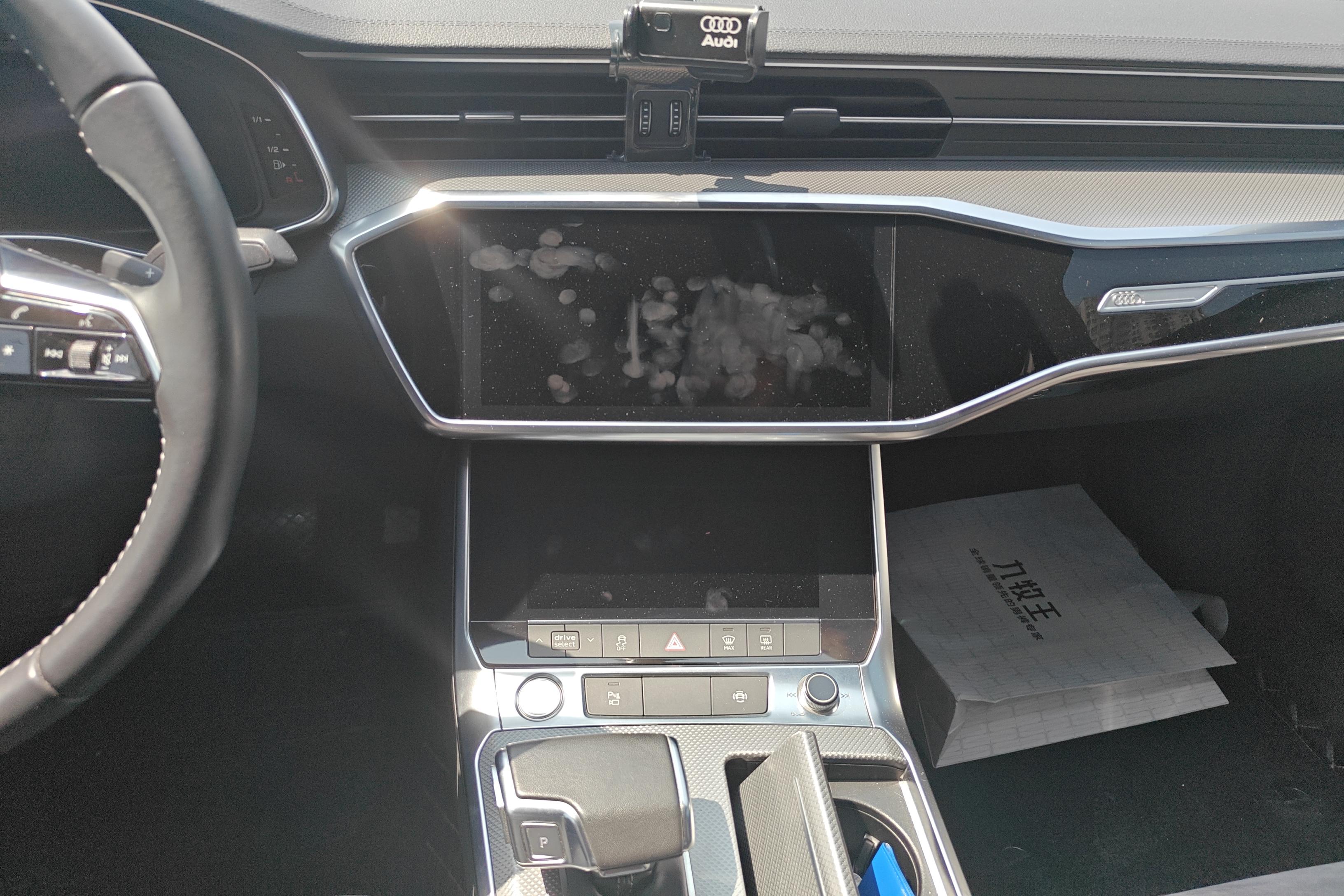 奥迪A6L 45TFSI 2019款 2.0T 自动 臻选致雅型 (国Ⅵ) 