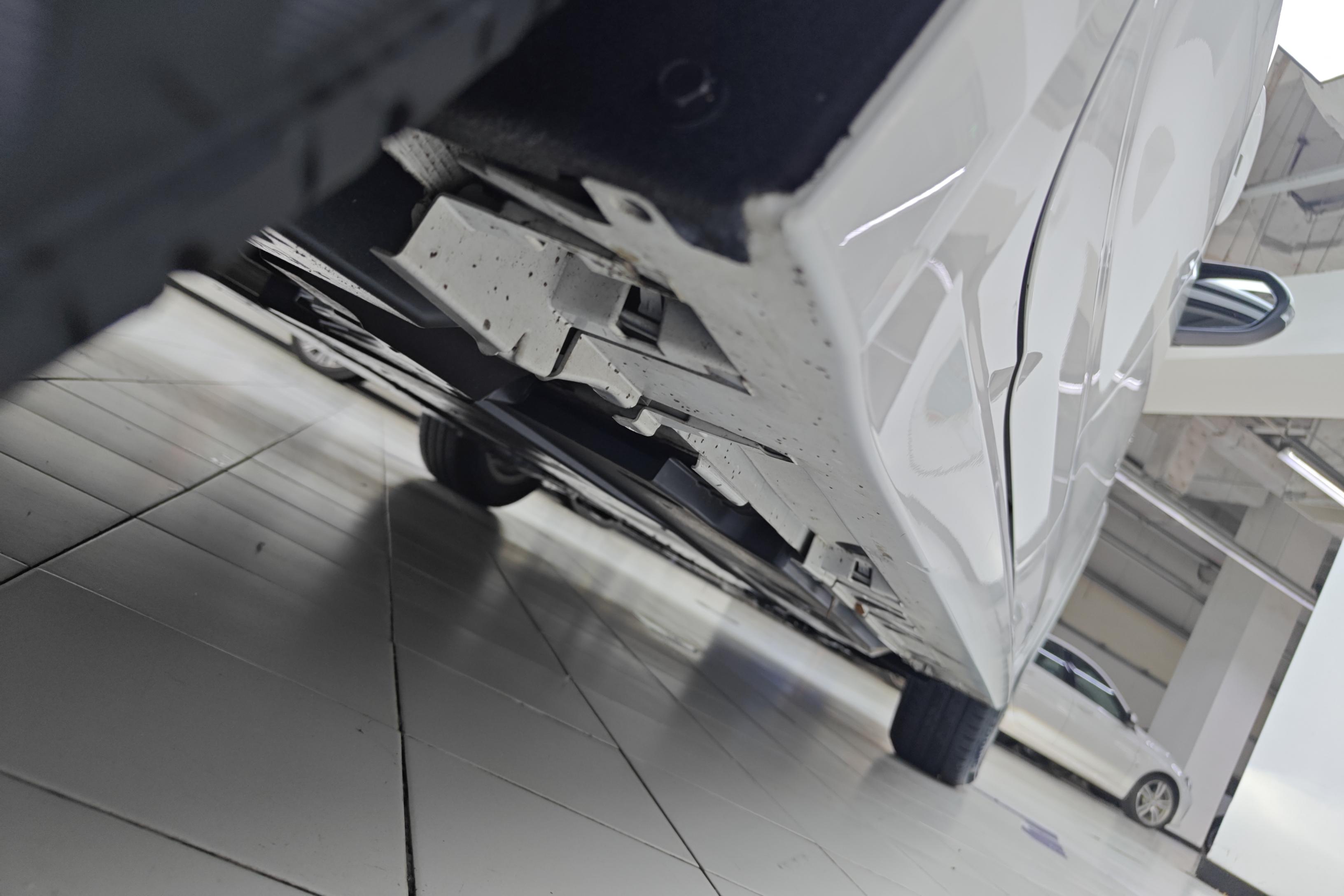 丰田卡罗拉 2023款 1.2T 自动 先锋版 (国Ⅵ) 