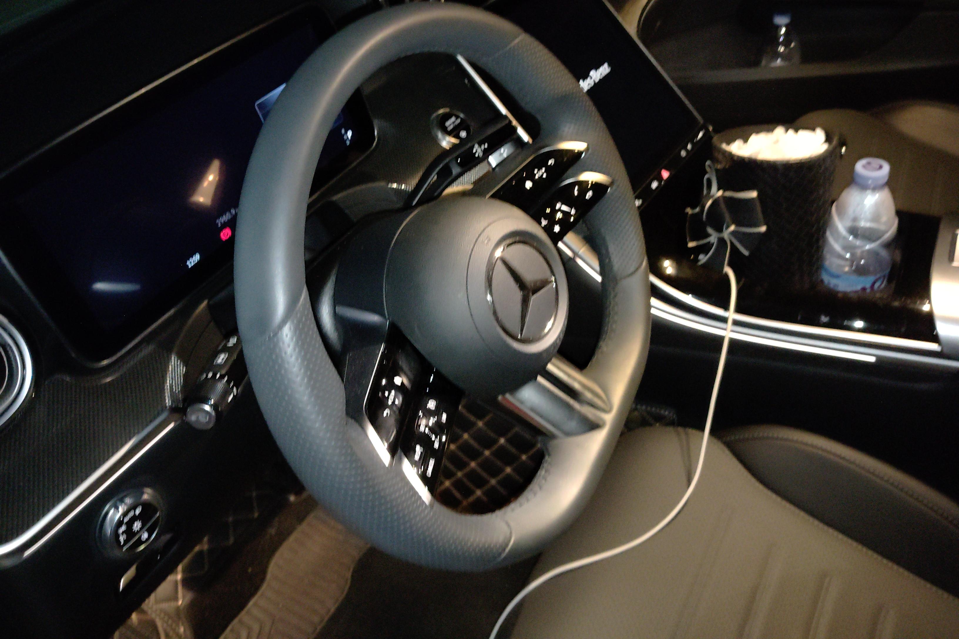 奔驰C级 C260L 2022款 1.5T 自动 改款运动版 (国Ⅵ) 